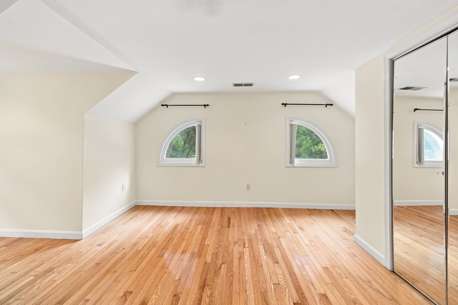 Single Family Residence at 829 Chestnut, Newton MA 02468, Newton, photo 23 of 36