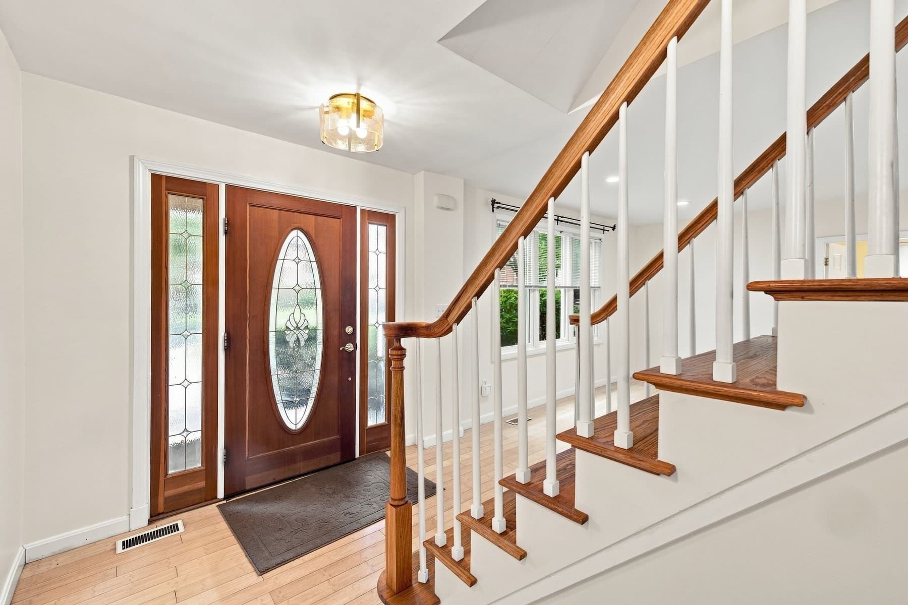 Single Family Residence at 829 Chestnut, Newton MA 02468, Newton, photo 3 of 36