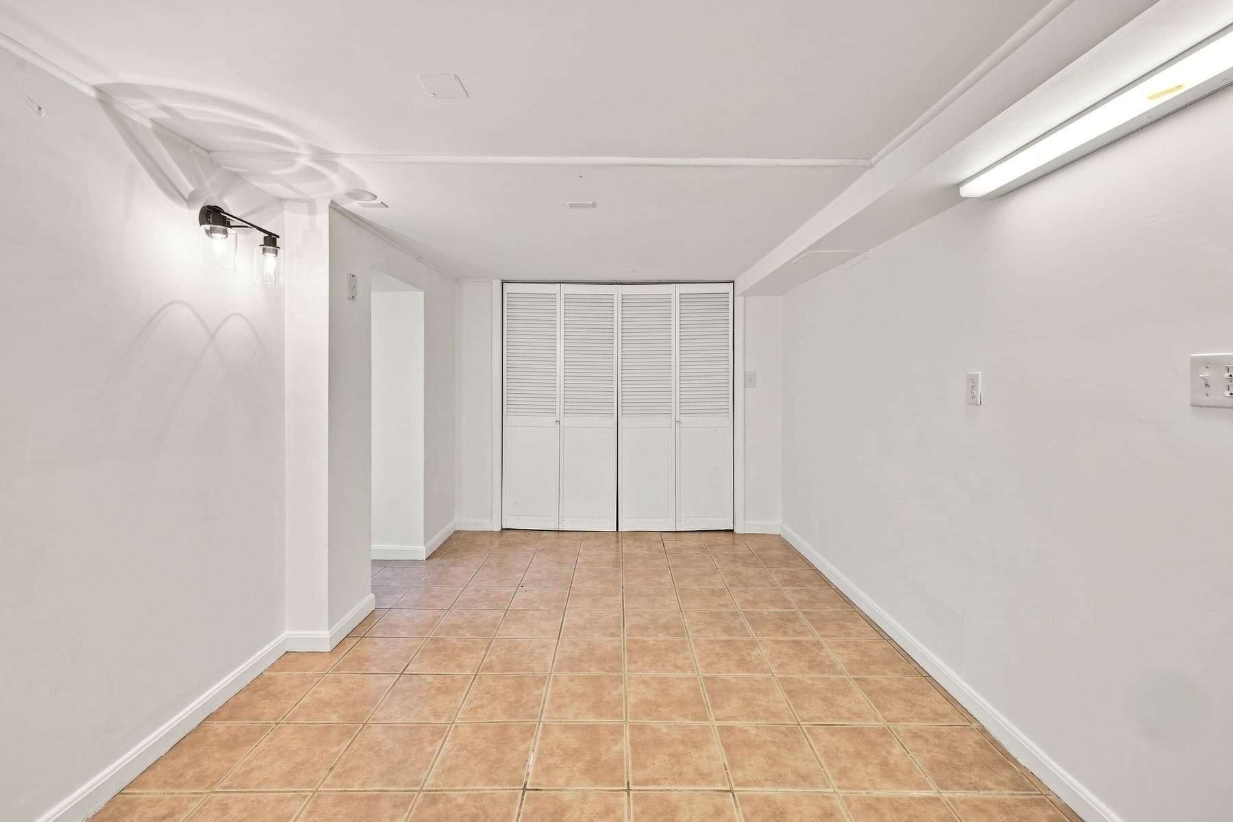 Single Family Residence at 829 Chestnut, Newton MA 02468, Newton, photo 34 of 36