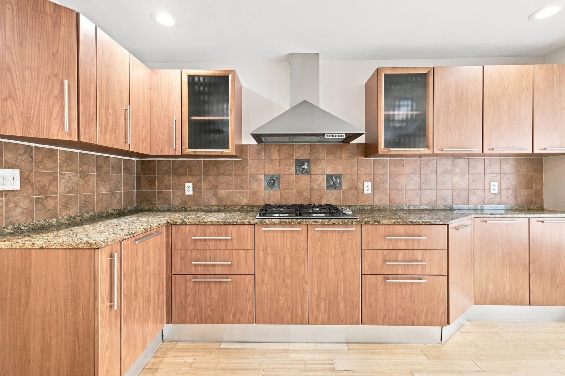 Single Family Residence at 829 Chestnut, Newton MA 02468, Newton, photo 8 of 36