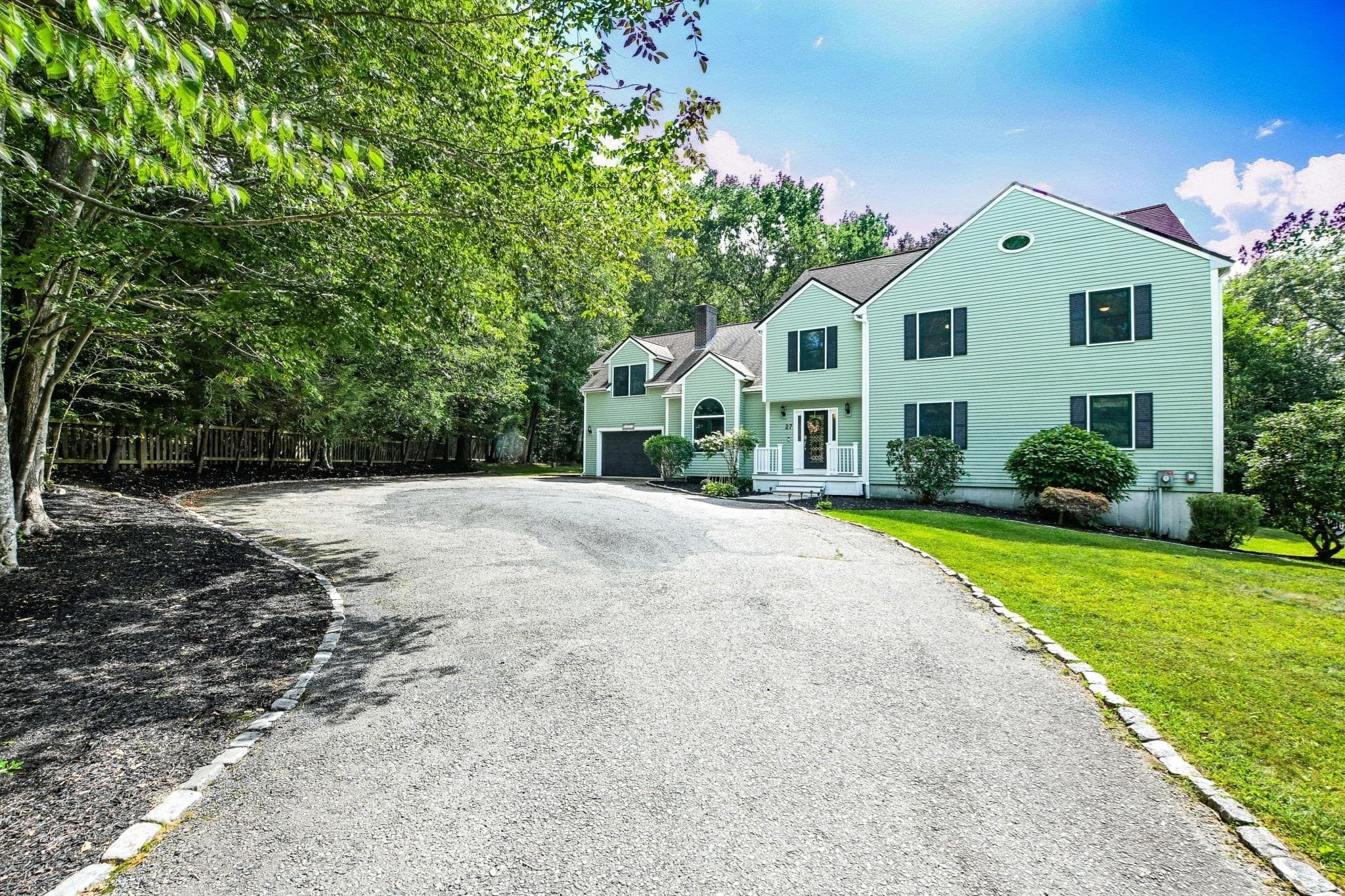 Single Family Residence at 27 Brittany Ln, Dartmouth MA 02747, Dartmouth, photo 2 of 42