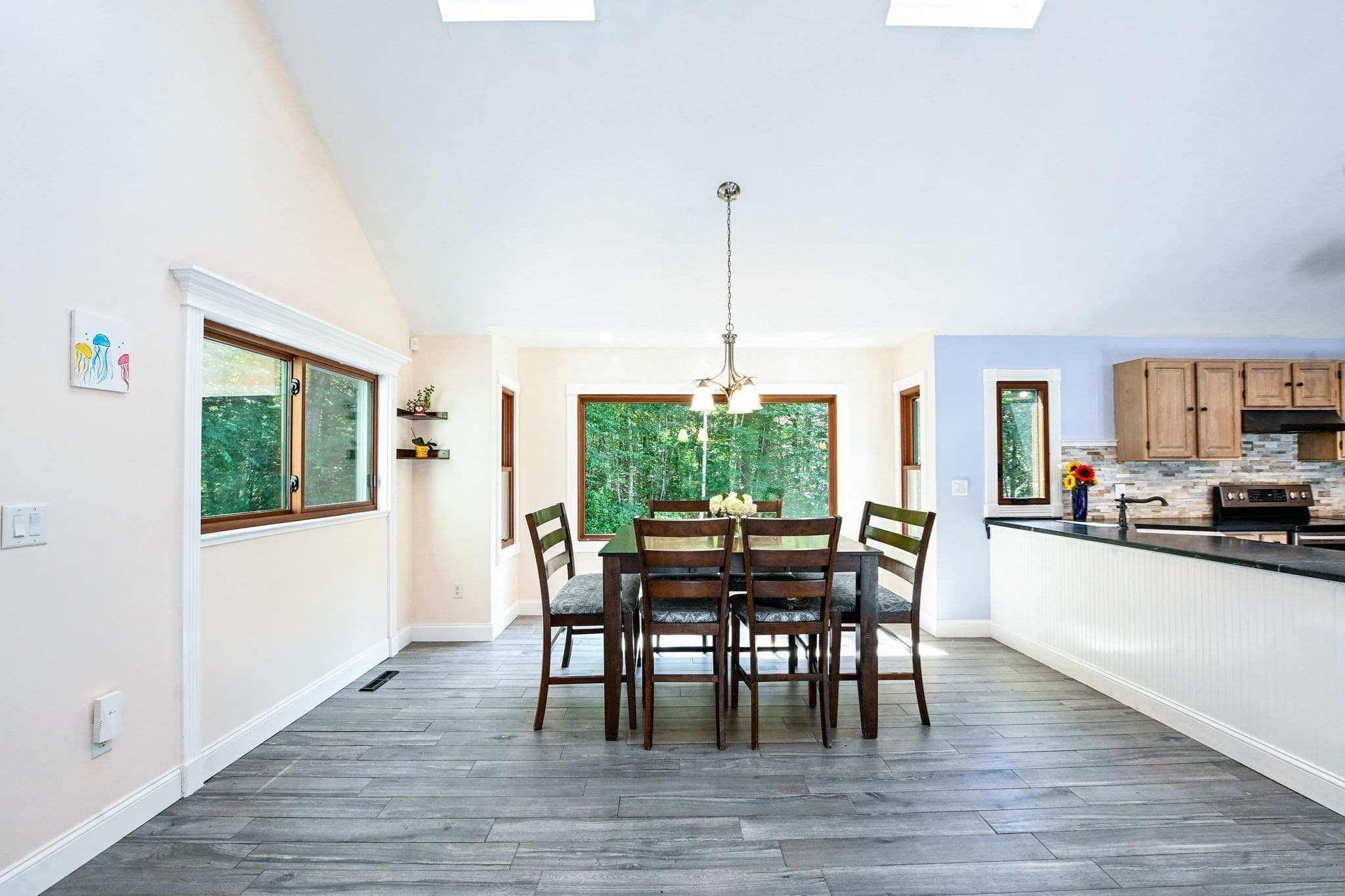 Single Family Residence at 27 Brittany Ln, Dartmouth MA 02747, Dartmouth, photo 9 of 42