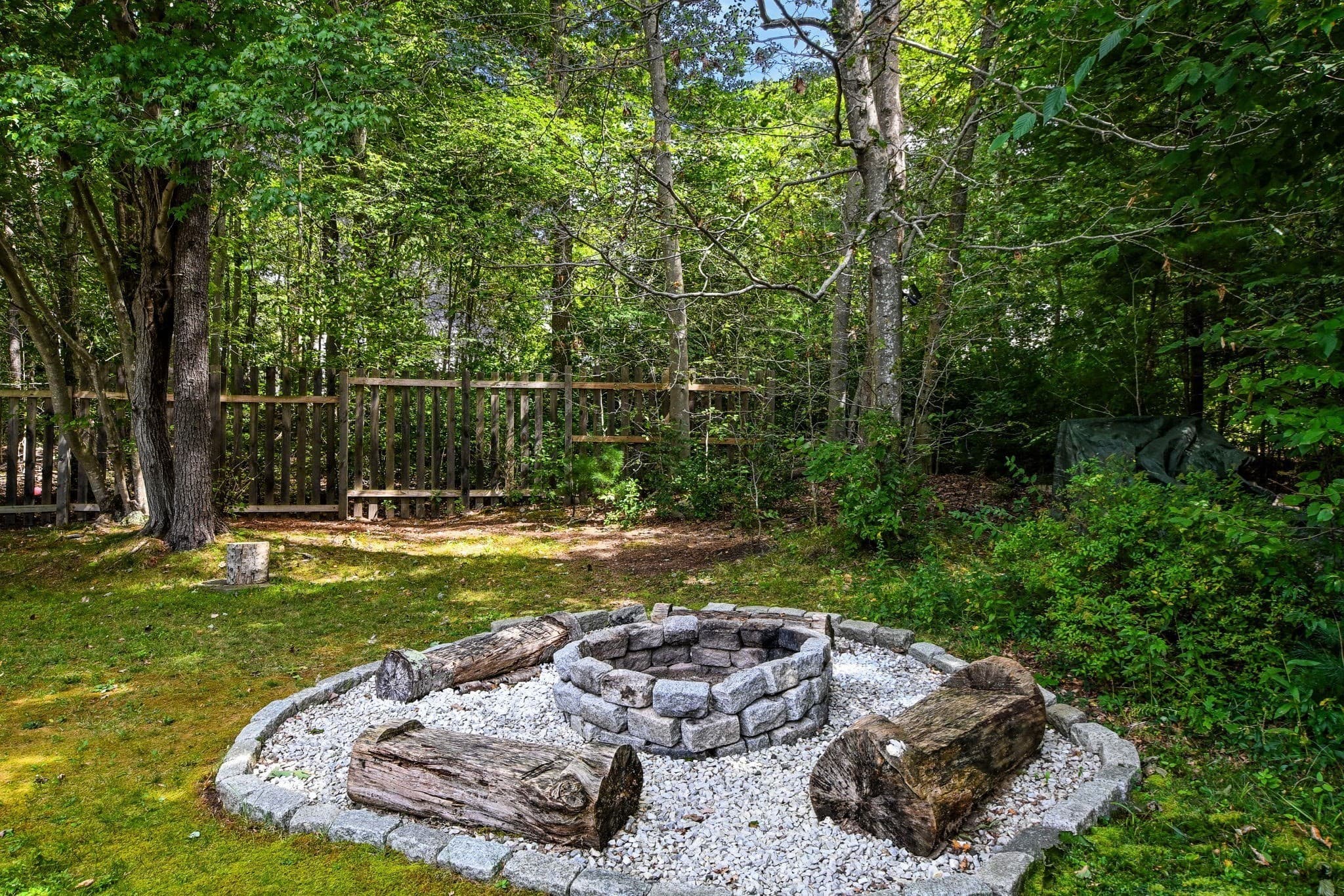 Single Family Residence at 27 Brittany Ln, Dartmouth MA 02747, Dartmouth, photo 33 of 42