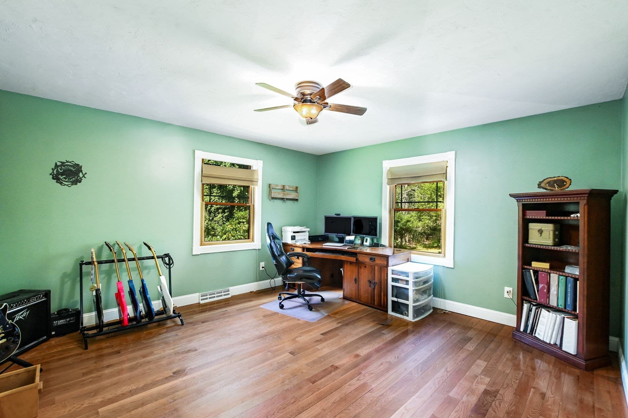Single Family Residence at 27 Brittany Ln, Dartmouth MA 02747, Dartmouth, photo 18 of 42