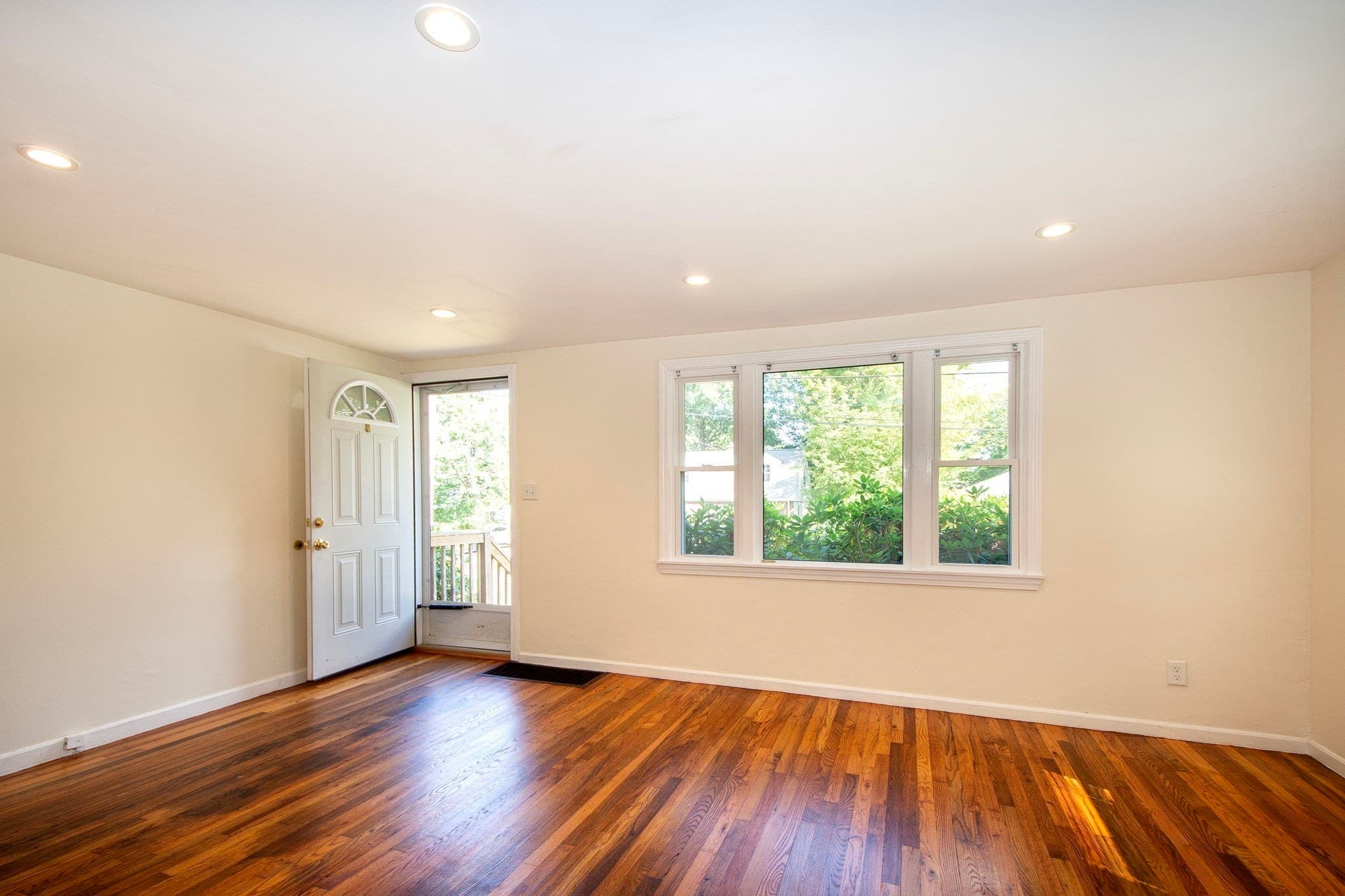 Single Family Residence at 23 Courier St., Weymouth MA 02190, Weymouth, photo 4 of 28