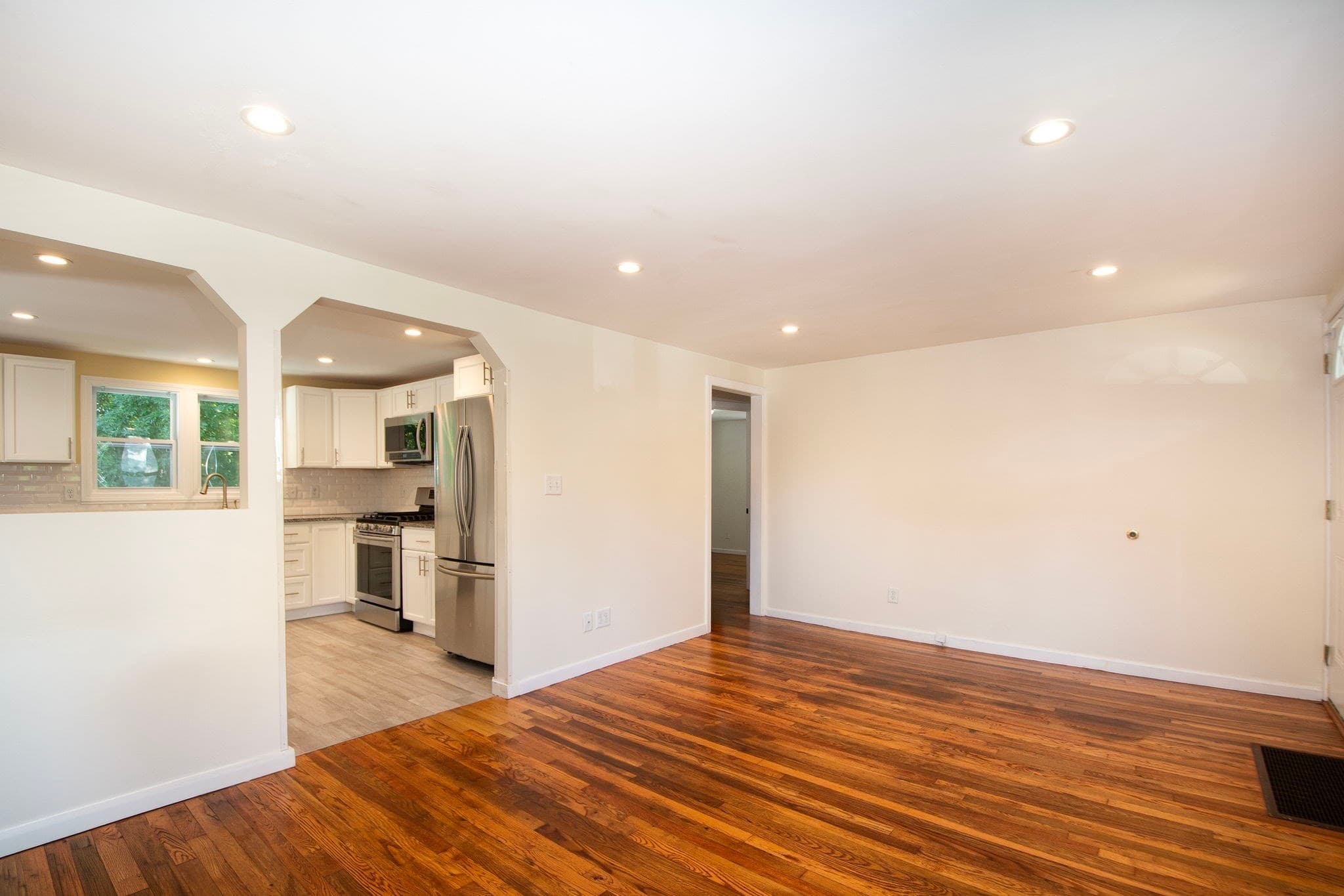 Single Family Residence at 23 Courier St., Weymouth MA 02190, Weymouth, photo 8 of 28