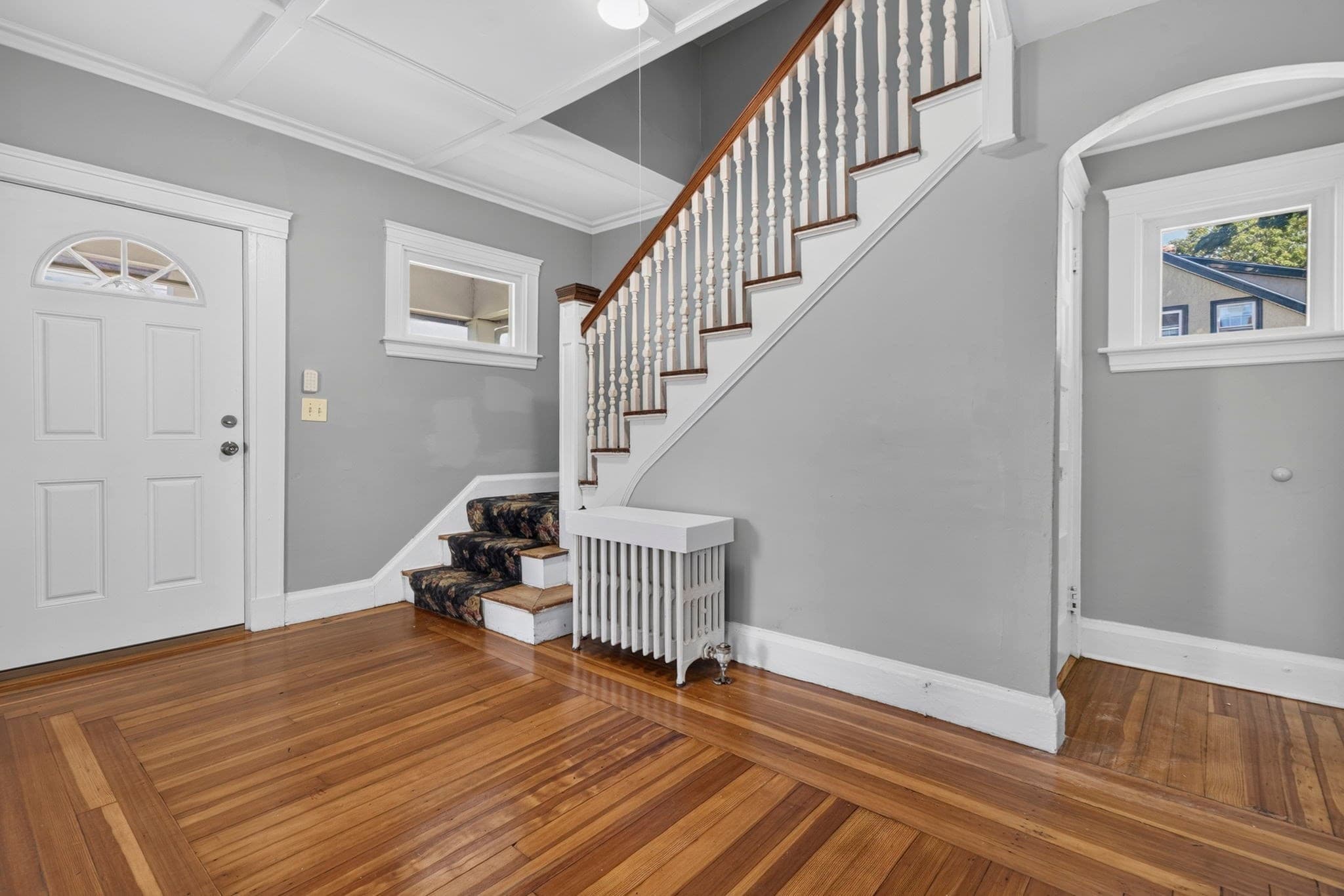 Single Family Residence at 121 Oakland St, Mansfield MA 02048, Mansfield, photo 6 of 36