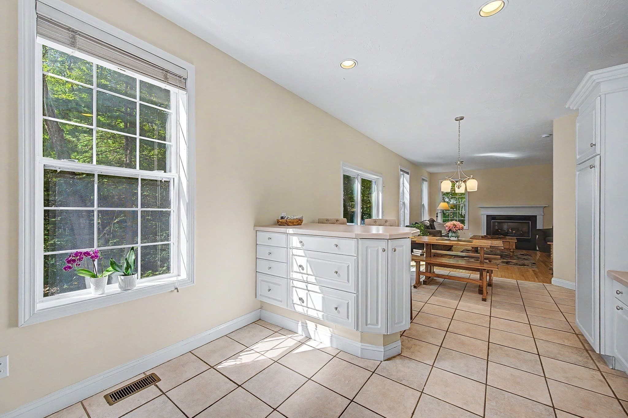 Single Family Residence at 8 Southwood Dr # 8, Southborough MA 01772, Southborough, photo 12 of 41