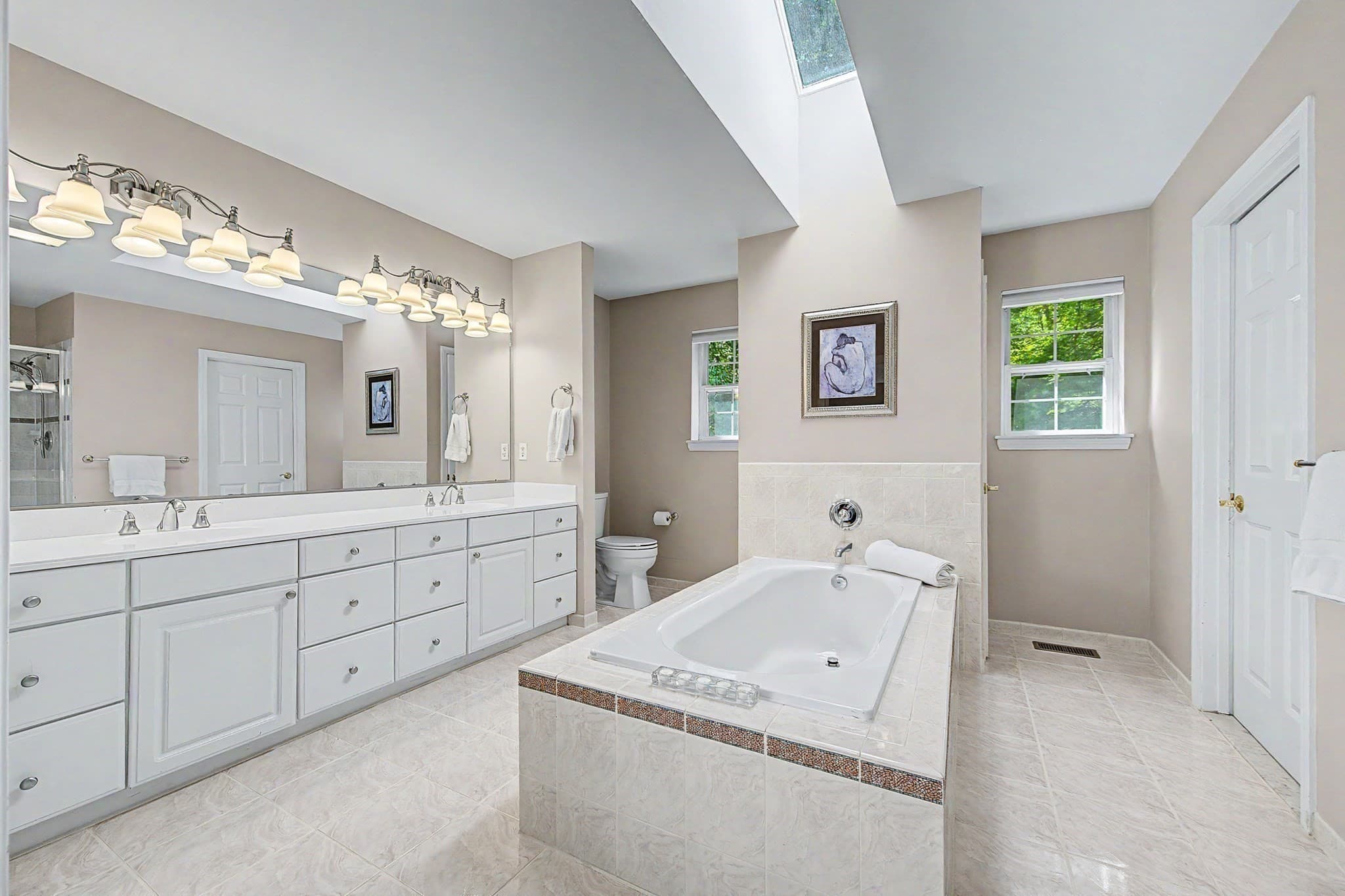 Single Family Residence at 8 Southwood Dr # 8, Southborough MA 01772, Southborough, photo 26 of 41
