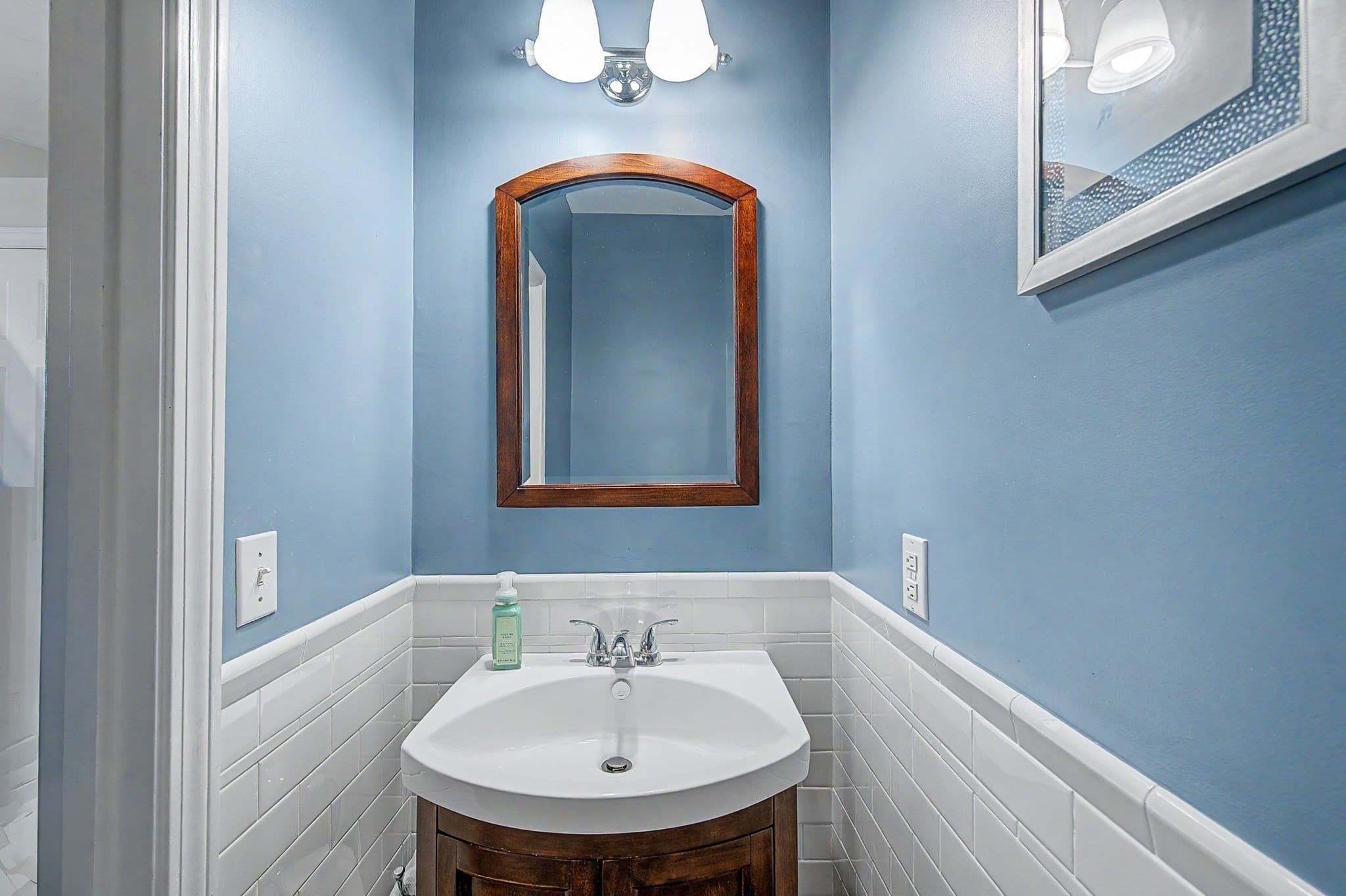 Single Family Residence at 8 Southwood Dr # 8, Southborough MA 01772, Southborough, photo 22 of 41