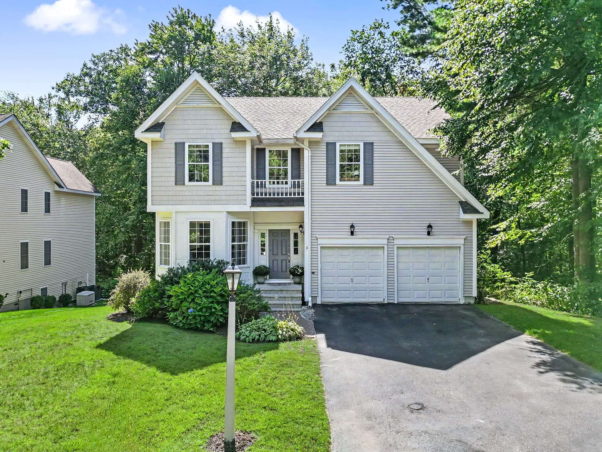 8 Southwood Dr # 8, Southborough MA 01772