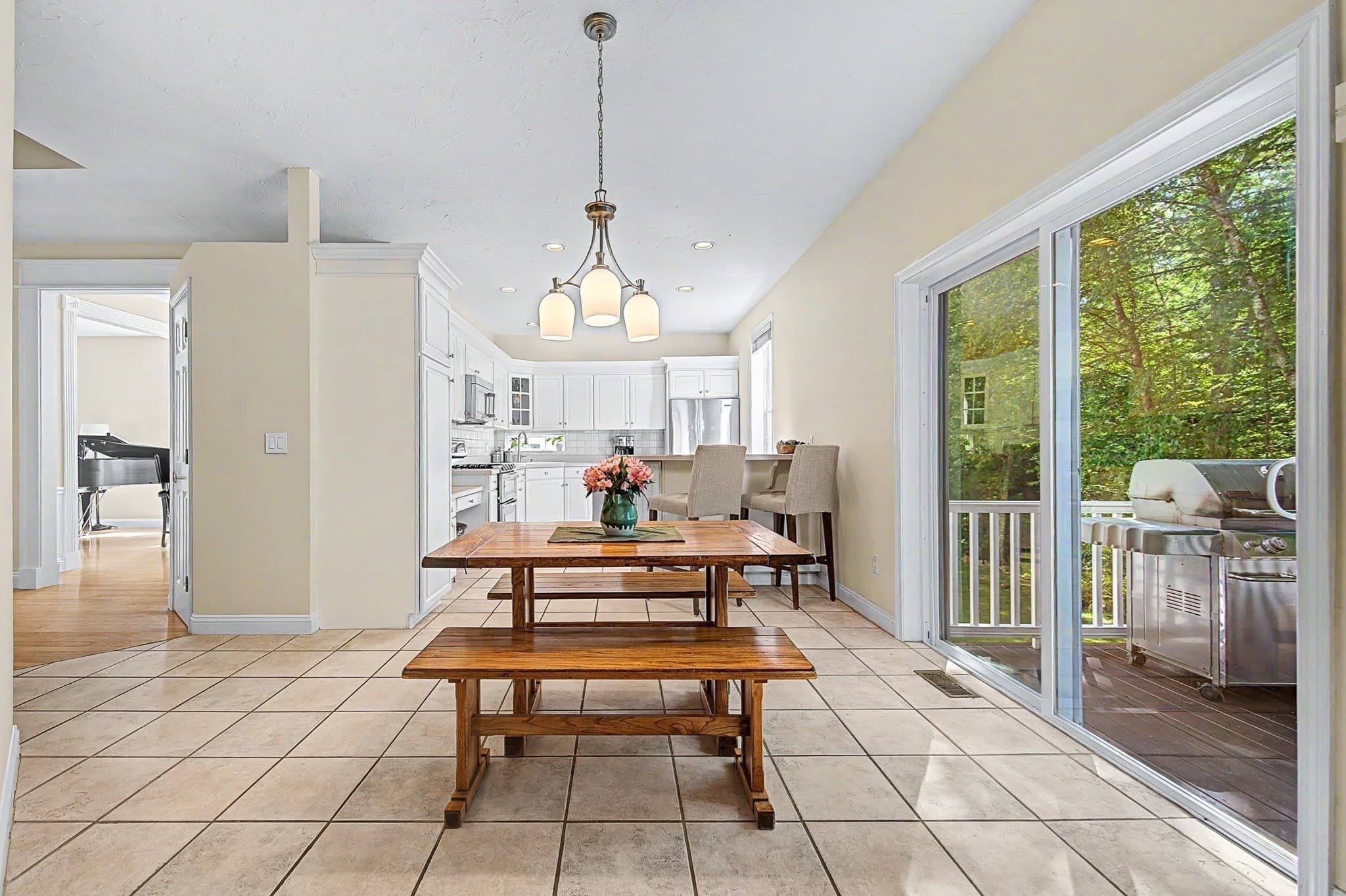 Single Family Residence at 8 Southwood Dr # 8, Southborough MA 01772, Southborough, photo 14 of 41
