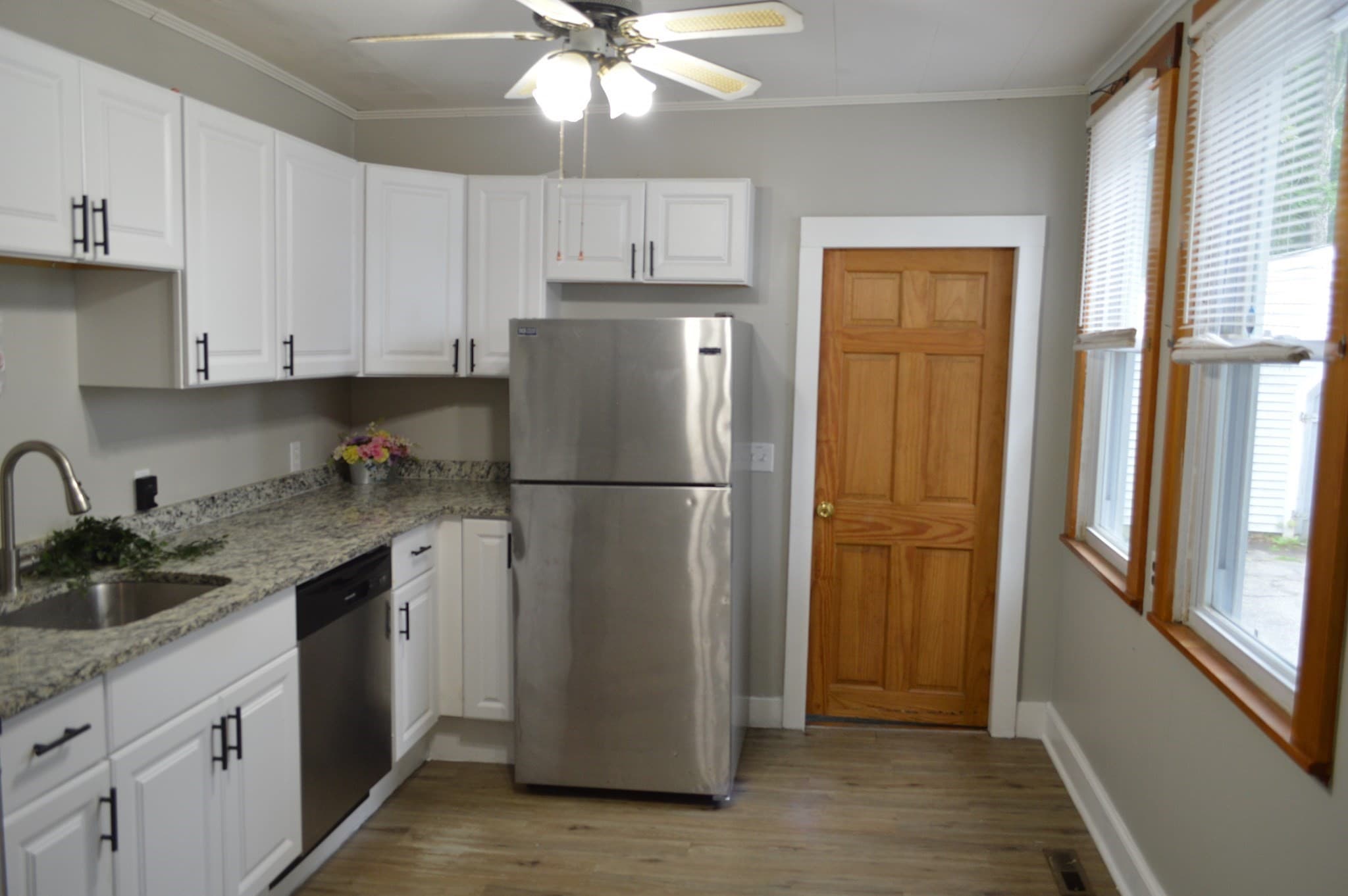 2 Family - 2 Units Side by Side at 444 Putnam Hill Rd, Sutton MA 01590, photo 6 of 24