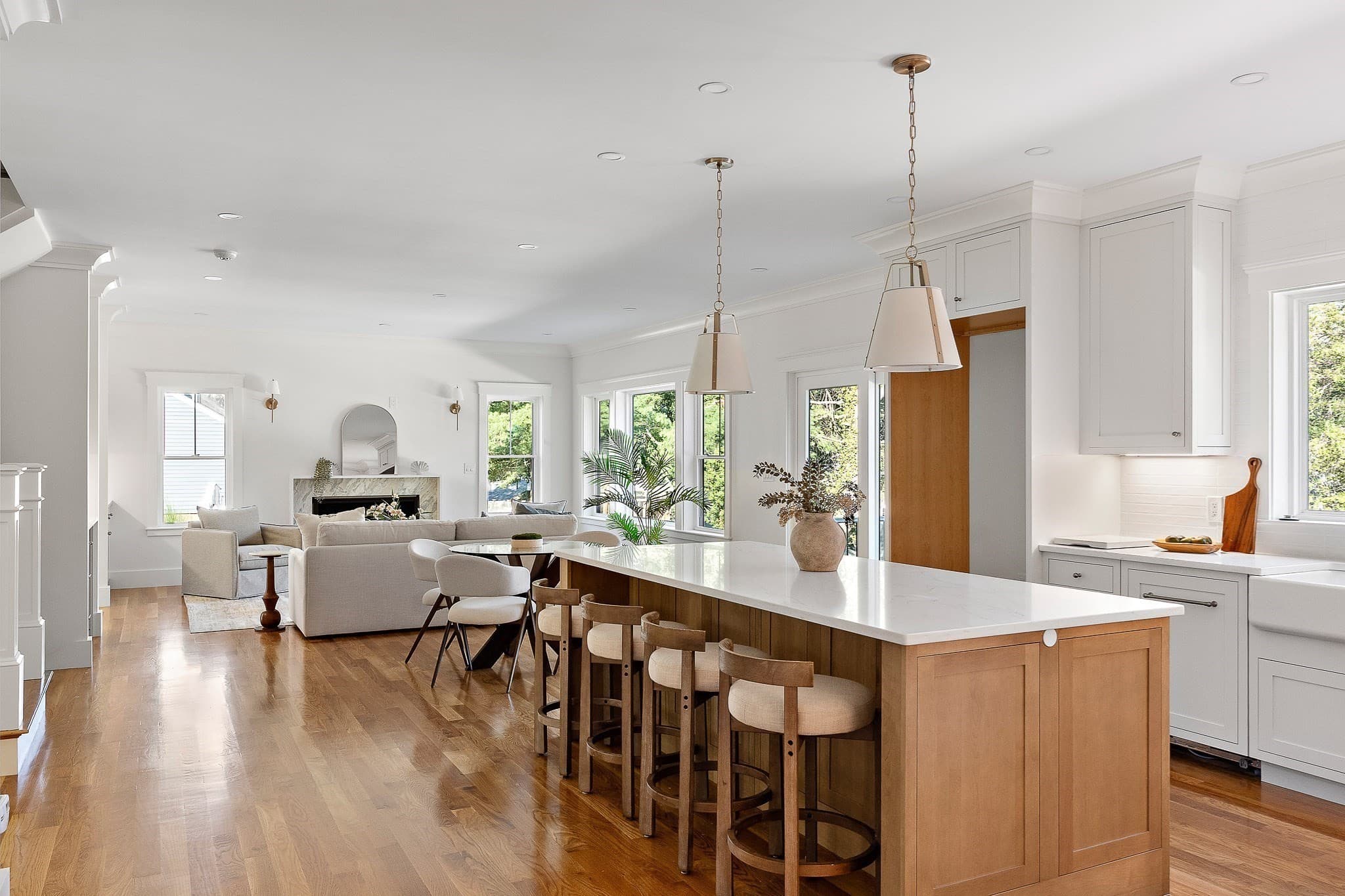 Single Family Residence at 30 Willowdale Rd, Winchester MA 01890, Winchester, photo 3 of 41