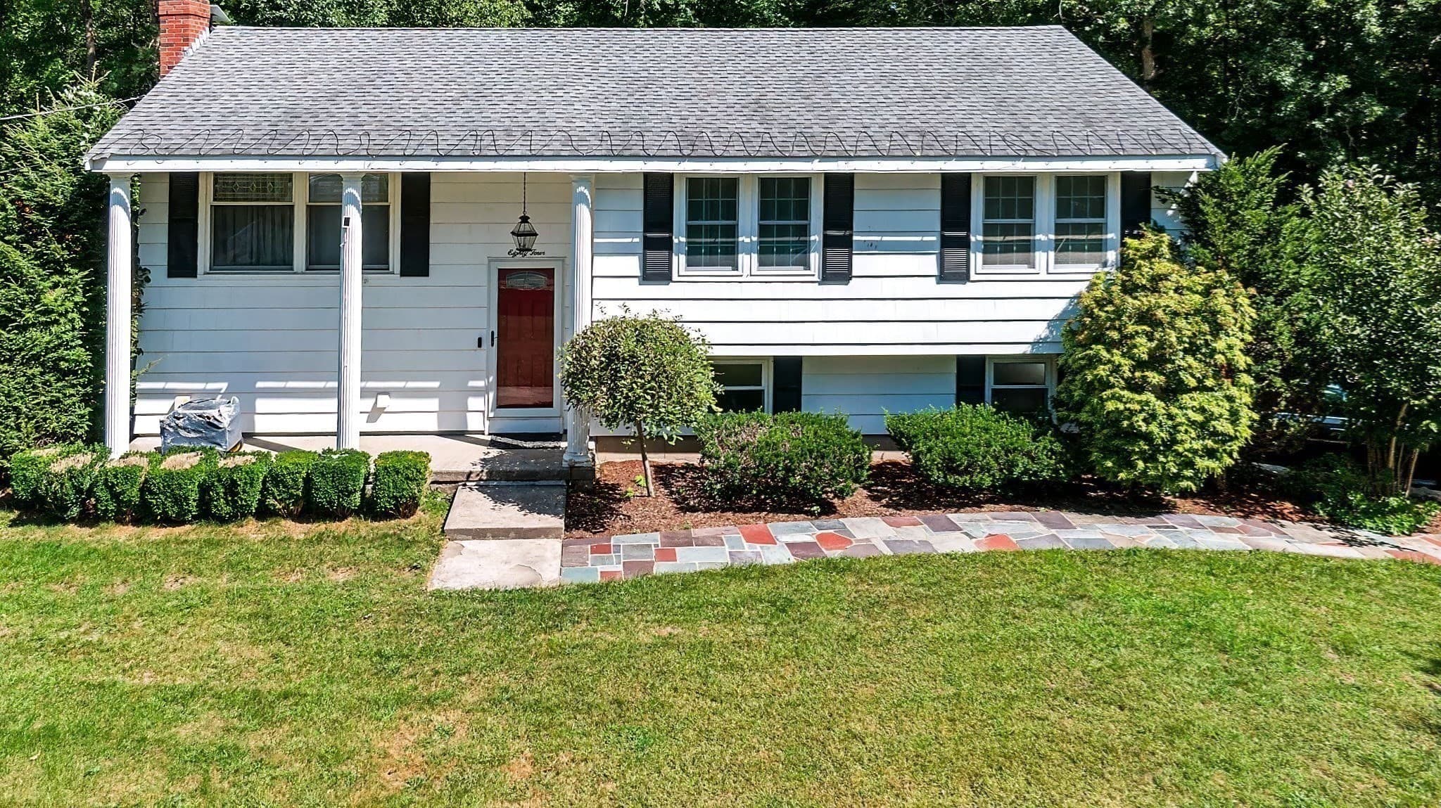 Single Family Residence at 84 Lincoln St, West Bridgewater MA 02379, West Bridgewater, photo 5 of 36