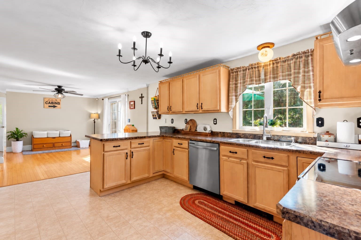 Single Family Residence at 53 Myles Standish Dr, Carver MA 02330, Carver, photo 5 of 39
