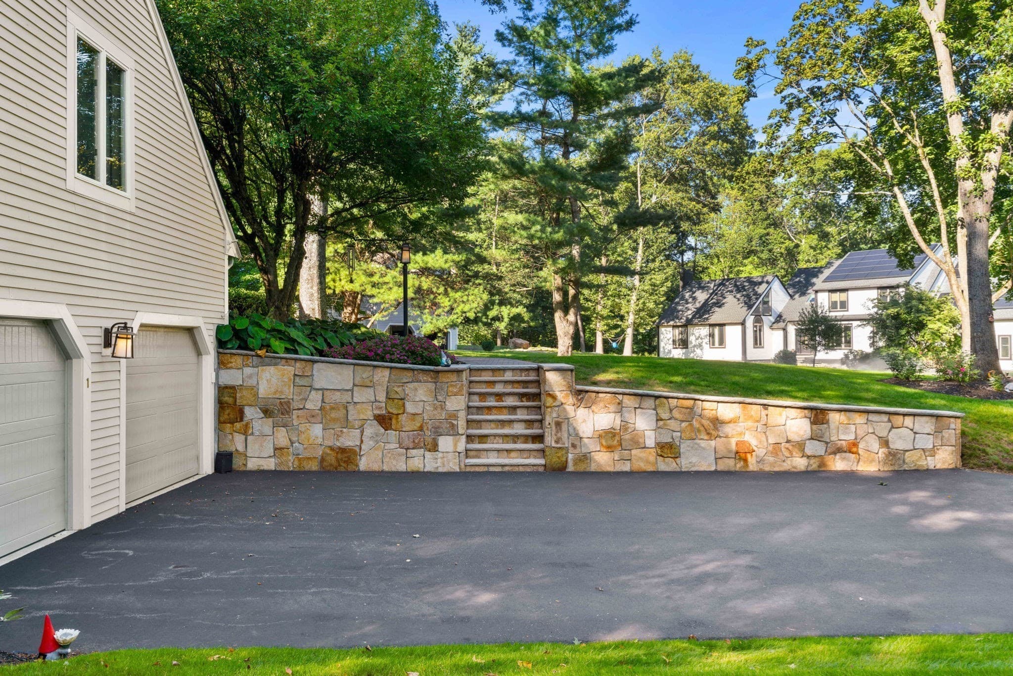 Single Family Residence at 1 Breckenridge Road, North Andover MA 01845, North Andover, photo 3 of 41