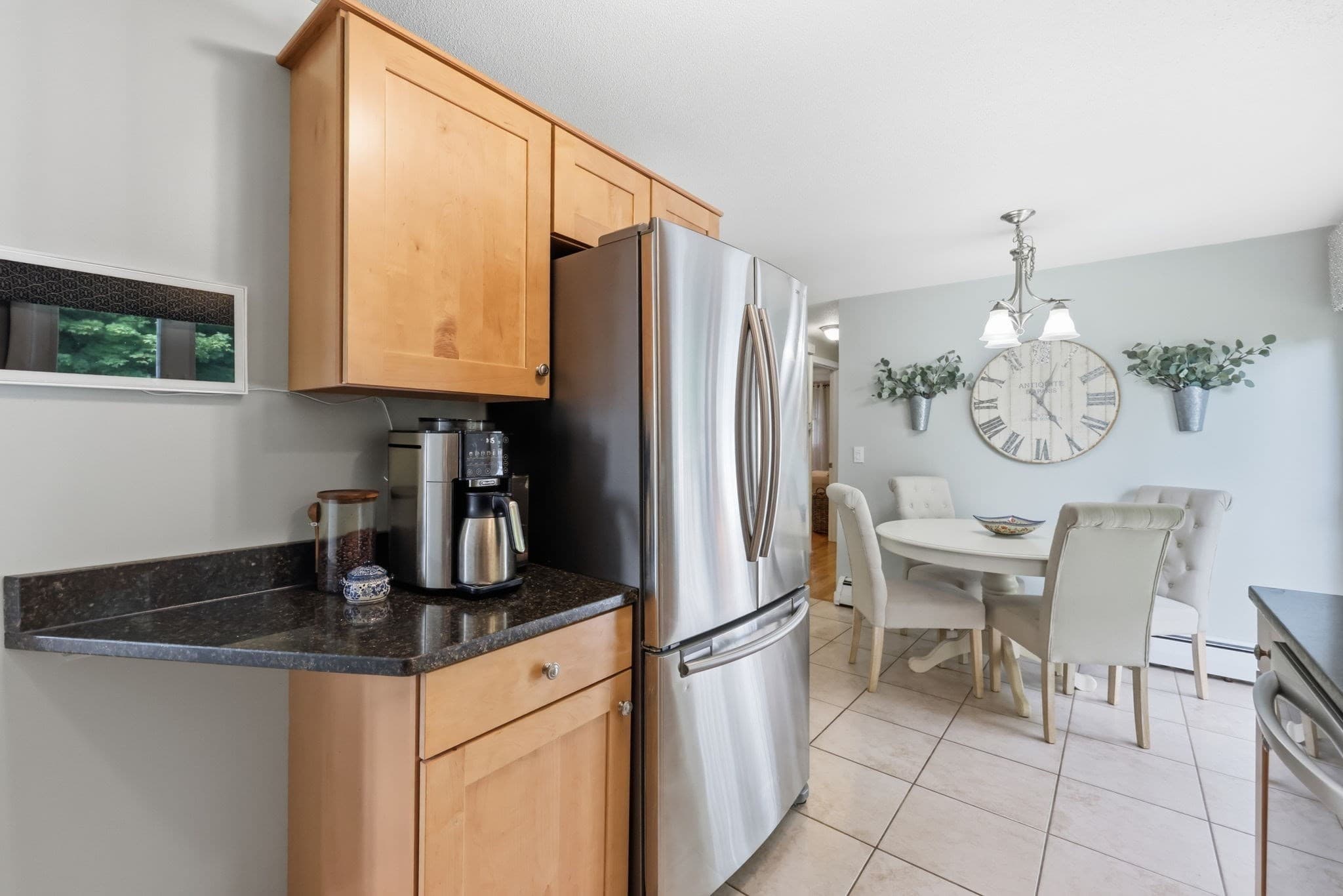 Single Family Residence at 393 Cherry St, Holyoke MA 01040, Holyoke, photo 8 of 28