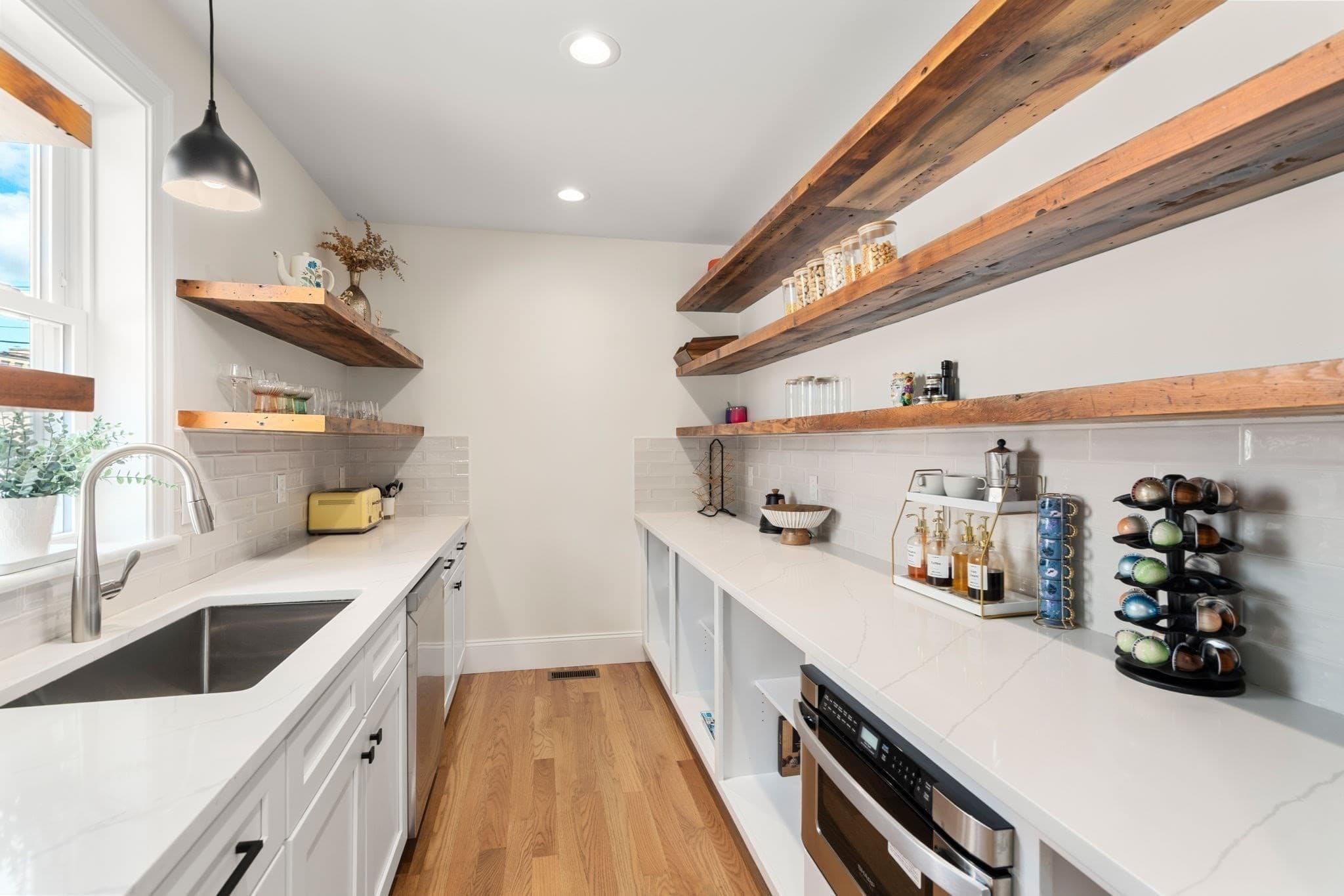 Single Family Residence at 148 Main St, Waltham MA 02453, Waltham, photo 9 of 35