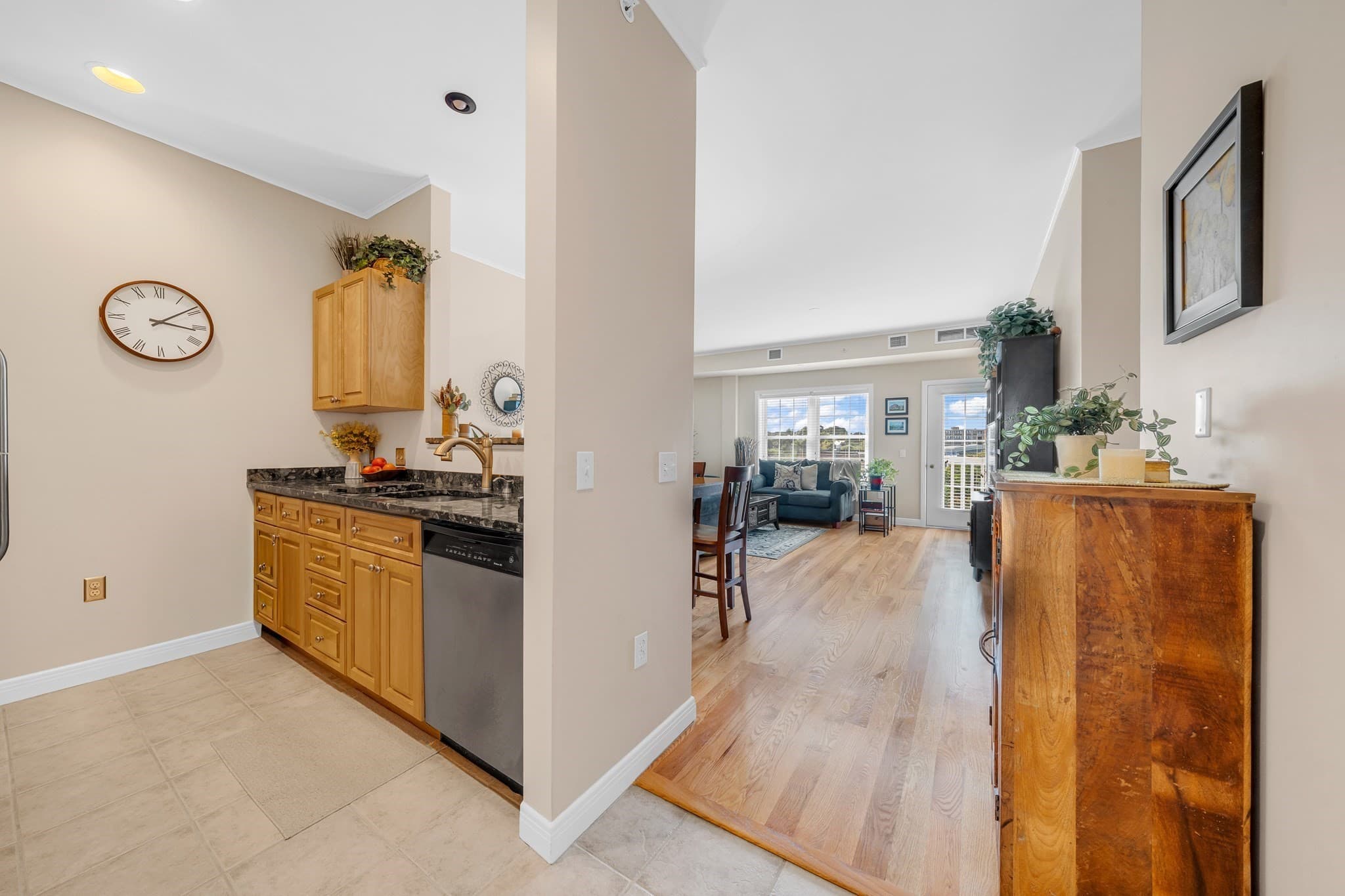 Condominium at 8 Walnut St # 418, Peabody MA 01960, Peabody, photo 23 of 37