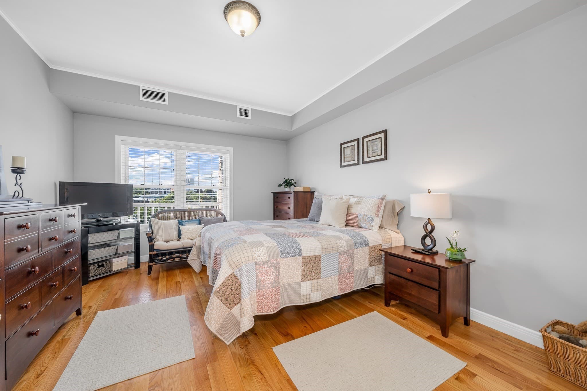 Condominium at 8 Walnut St # 418, Peabody MA 01960, Peabody, photo 10 of 37