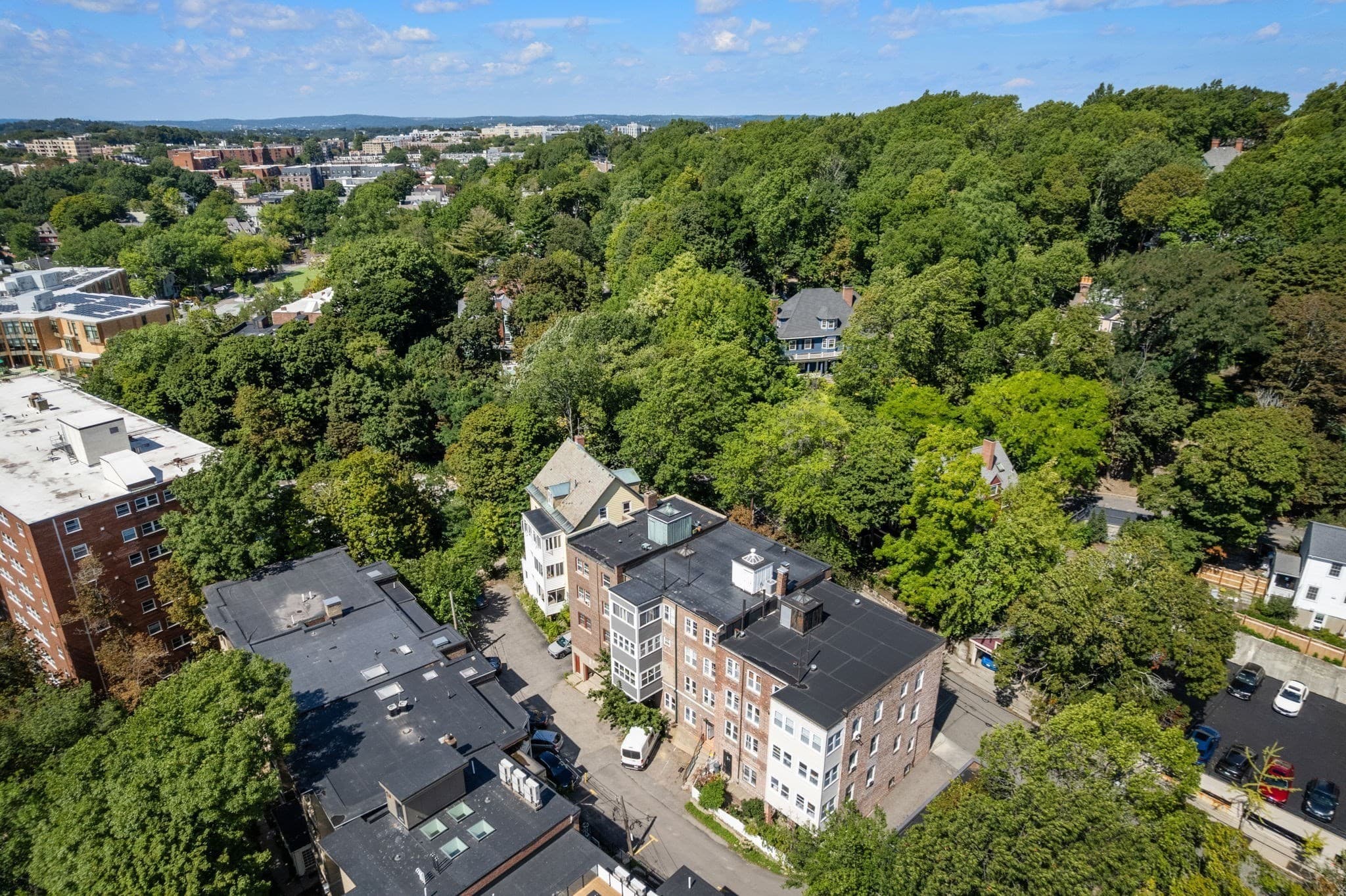 Condominium at 50 Lancaster Ter # 2, Brookline MA 02446, Brookline, photo 20 of 21