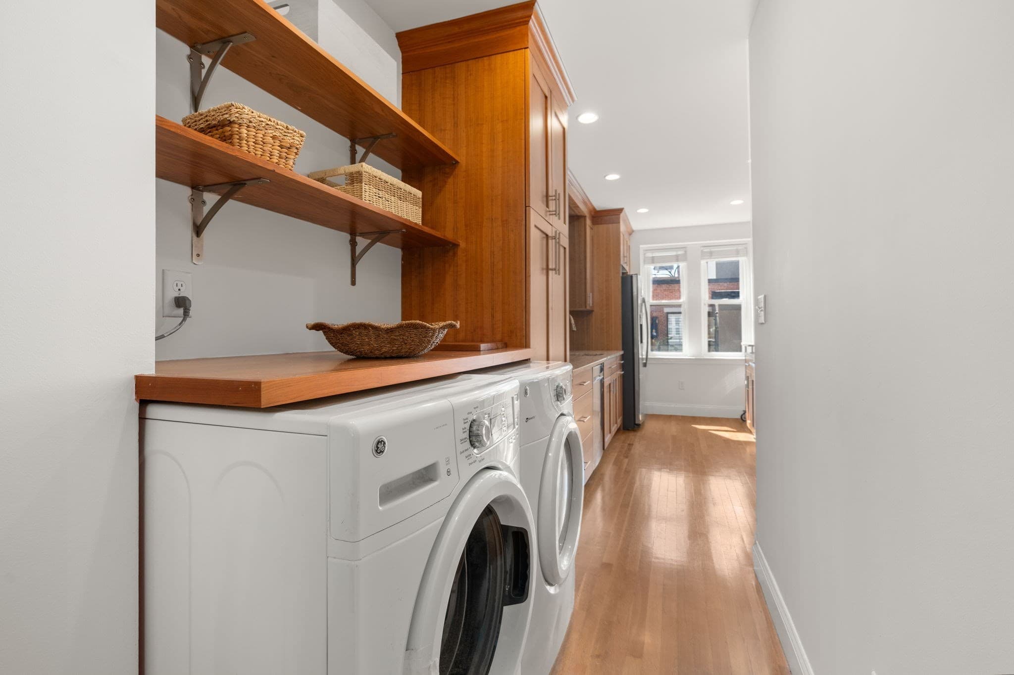 Condominium at 50 Lancaster Ter # 2, Brookline MA 02446, Brookline, photo 9 of 21