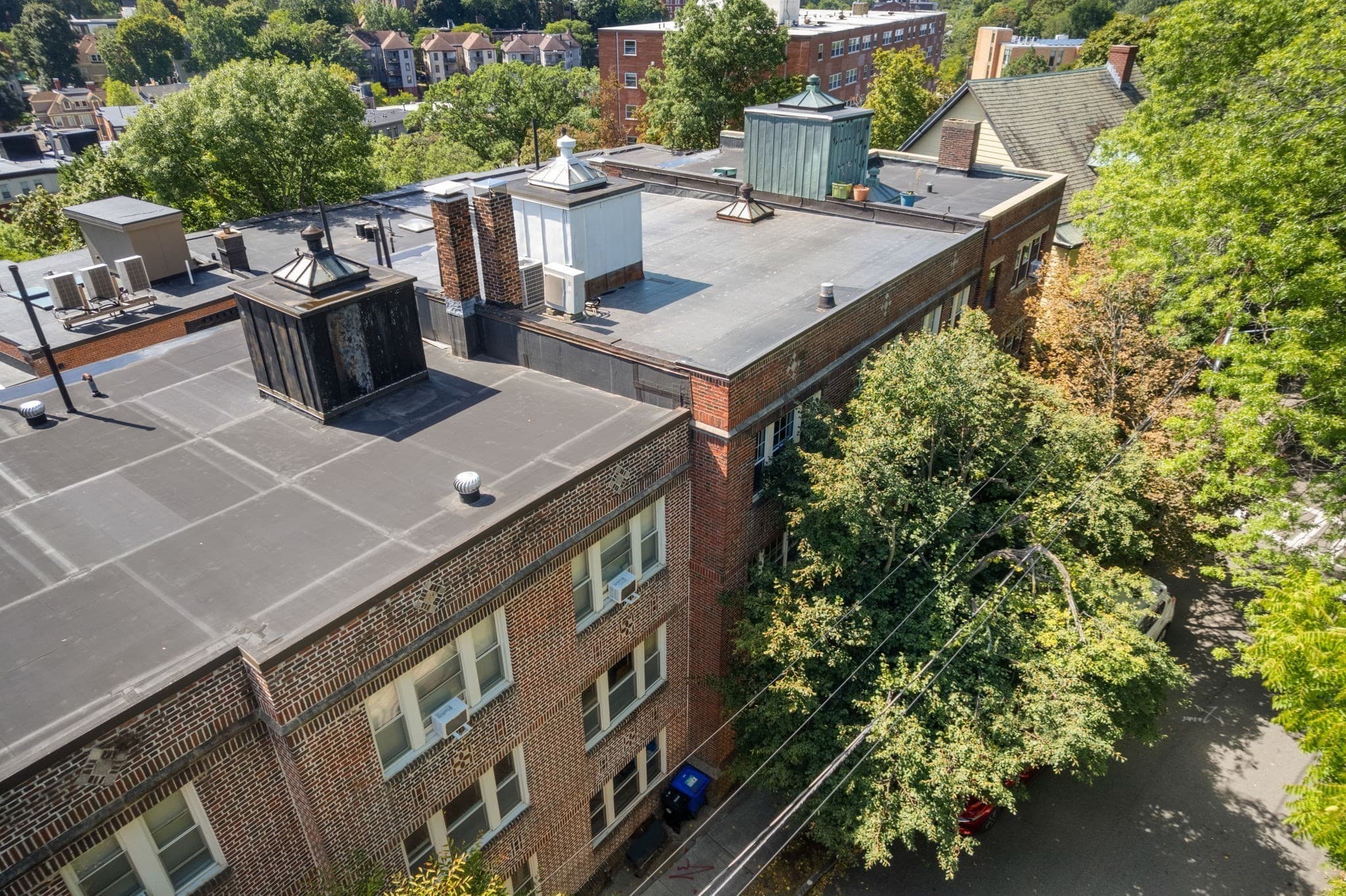 Condominium at 50 Lancaster Ter # 2, Brookline MA 02446, Brookline, photo 18 of 21
