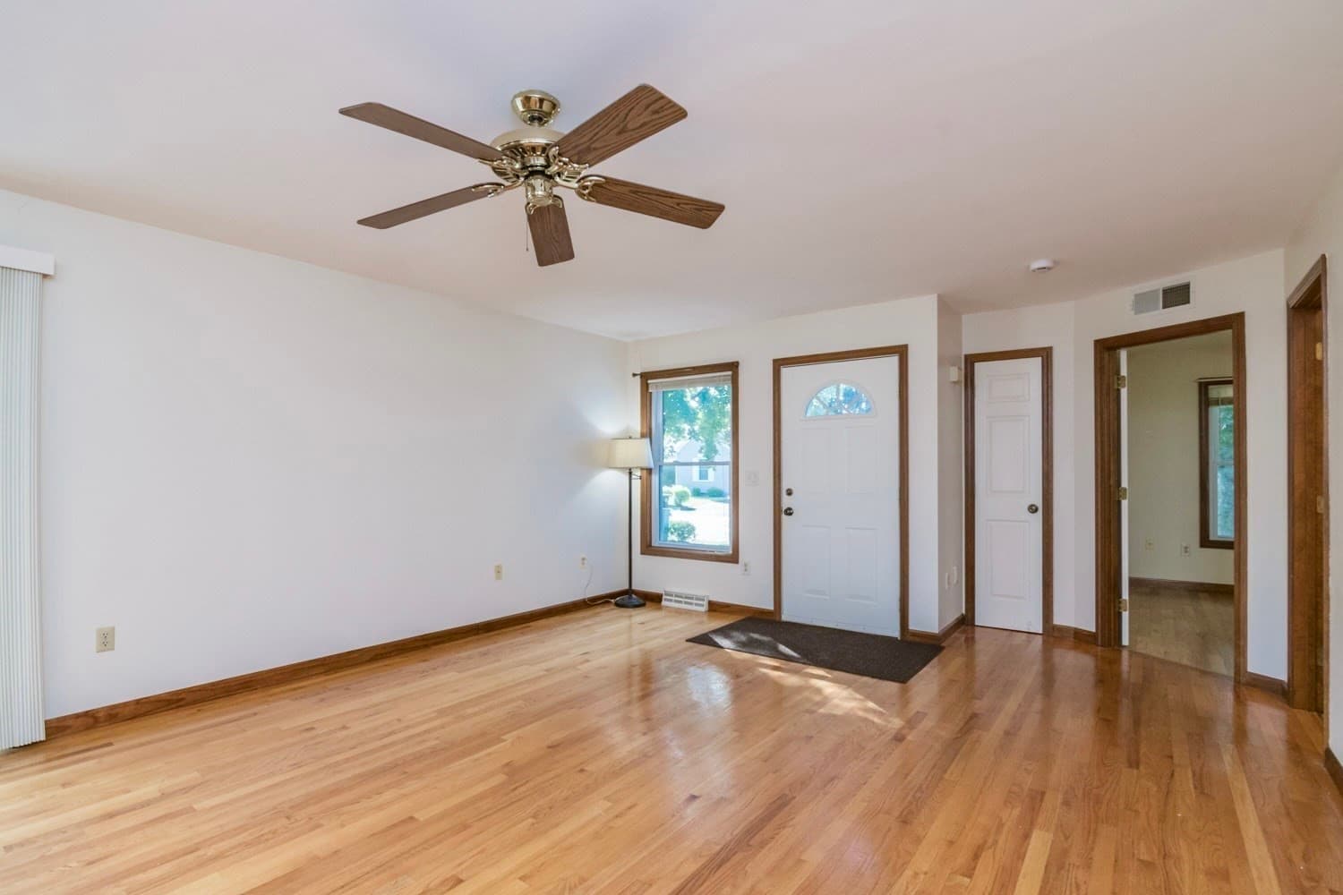 Condominium at 303 Alvord Pl # 303, South Hadley MA 01075, South Hadley, photo 5 of 28