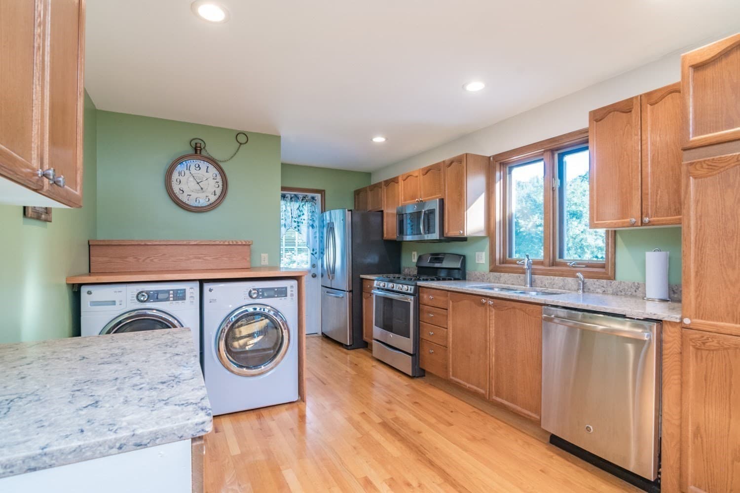 Condominium at 303 Alvord Pl # 303, South Hadley MA 01075, South Hadley, photo 8 of 28
