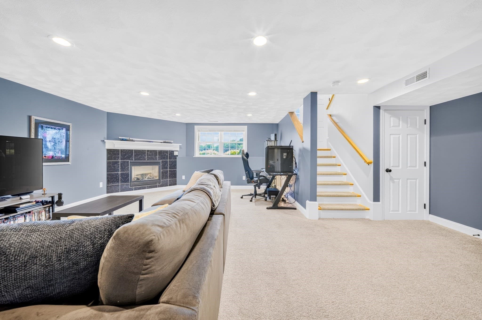 Condominium at 66 Sylvan St # 66, Melrose MA 02176, Melrose, photo 16 of 24