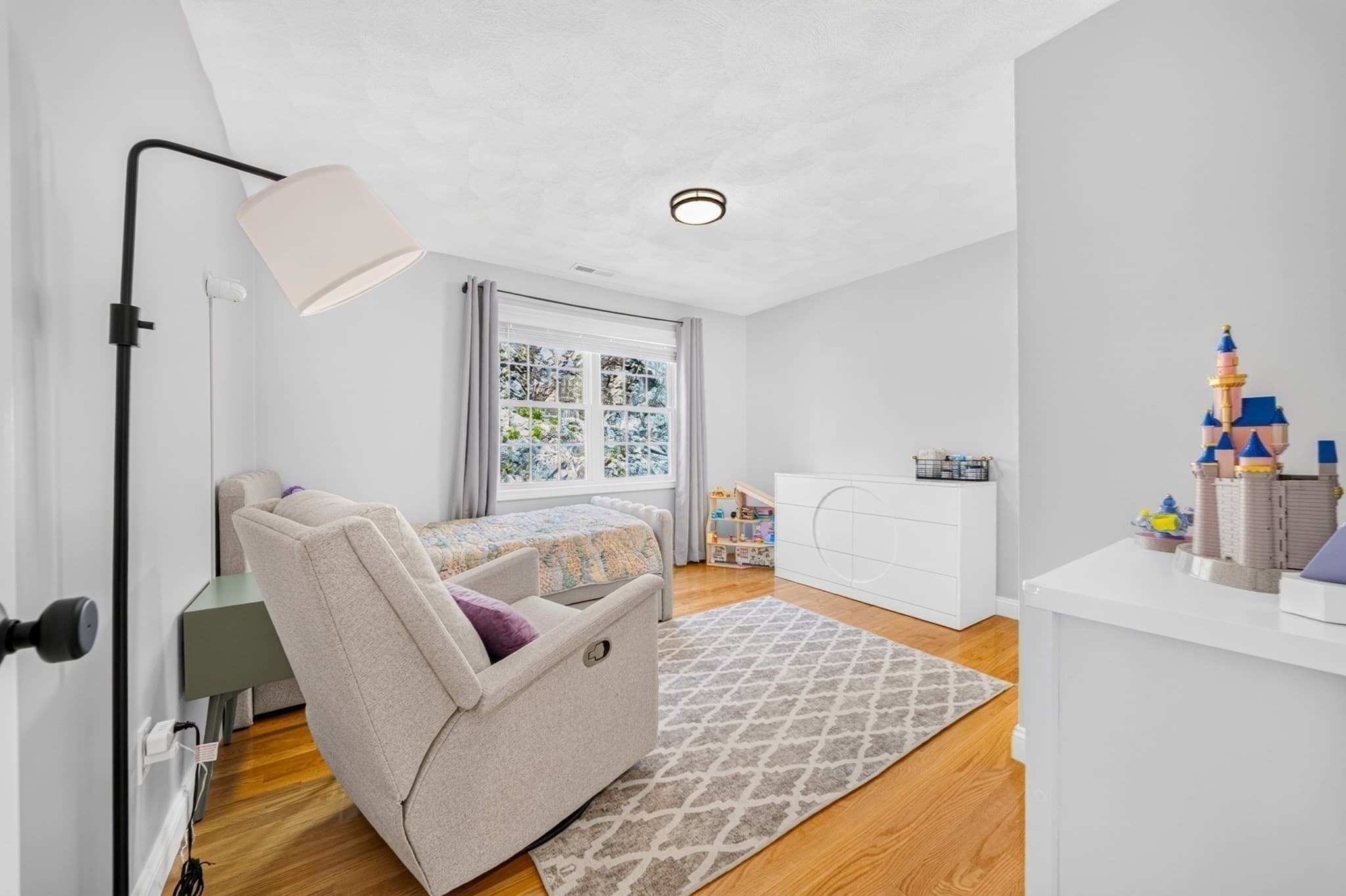 Condominium at 66 Sylvan St # 66, Melrose MA 02176, Melrose, photo 10 of 24