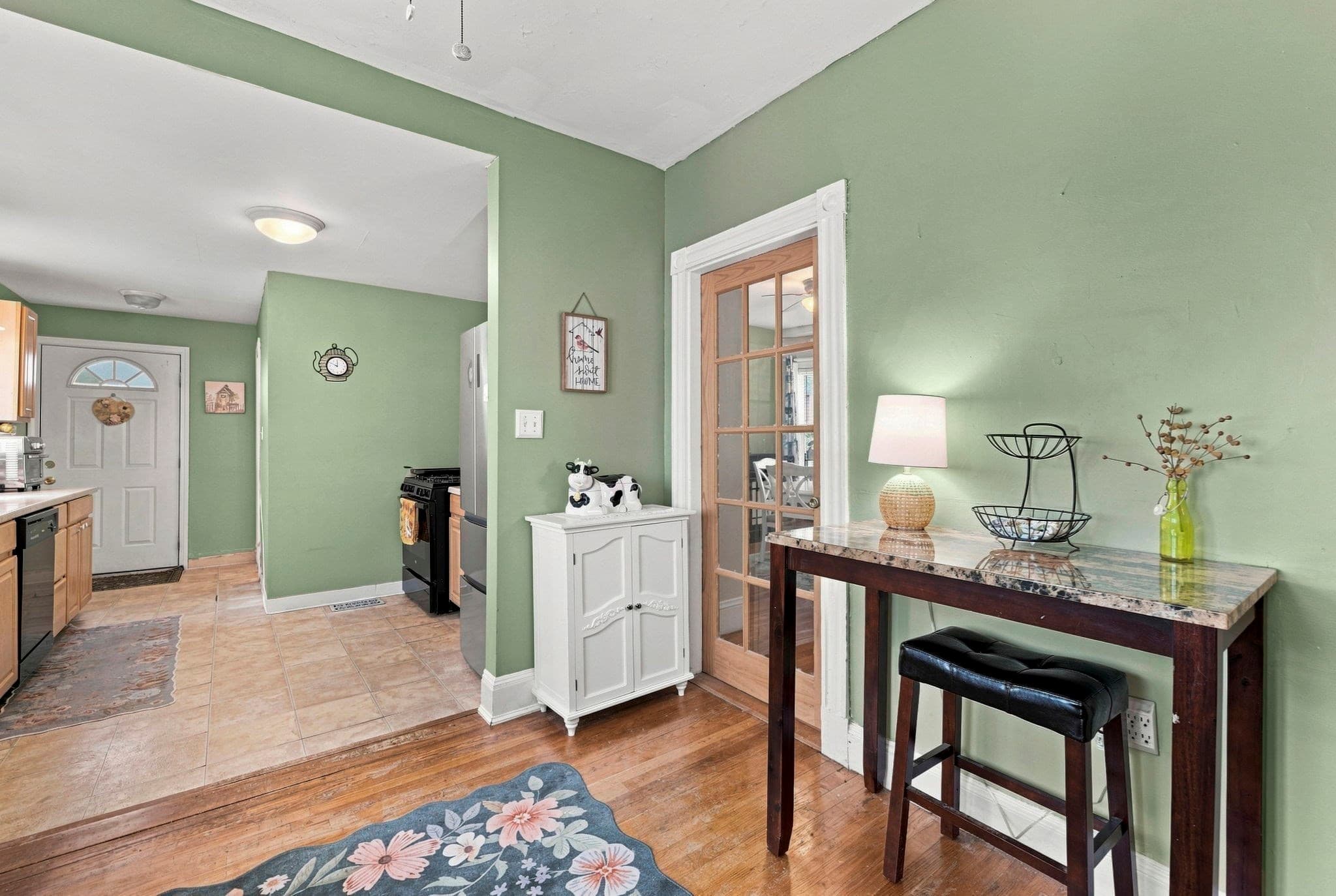 Single Family Residence at 10 Albion St, Medford MA 02155, Medford, photo 9 of 19