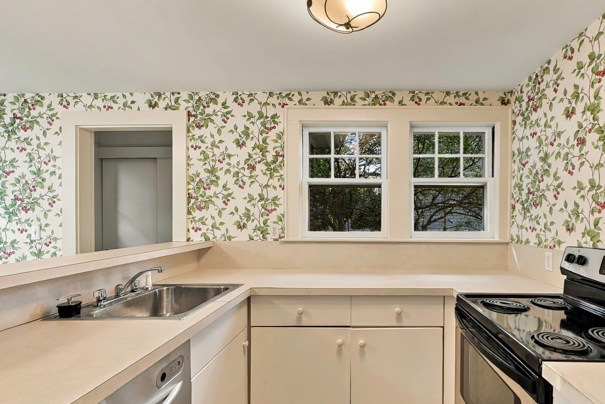 Single Family Residence at 3 Preble Gardens Rd, Belmont MA 02478, Belmont, photo 19 of 42
