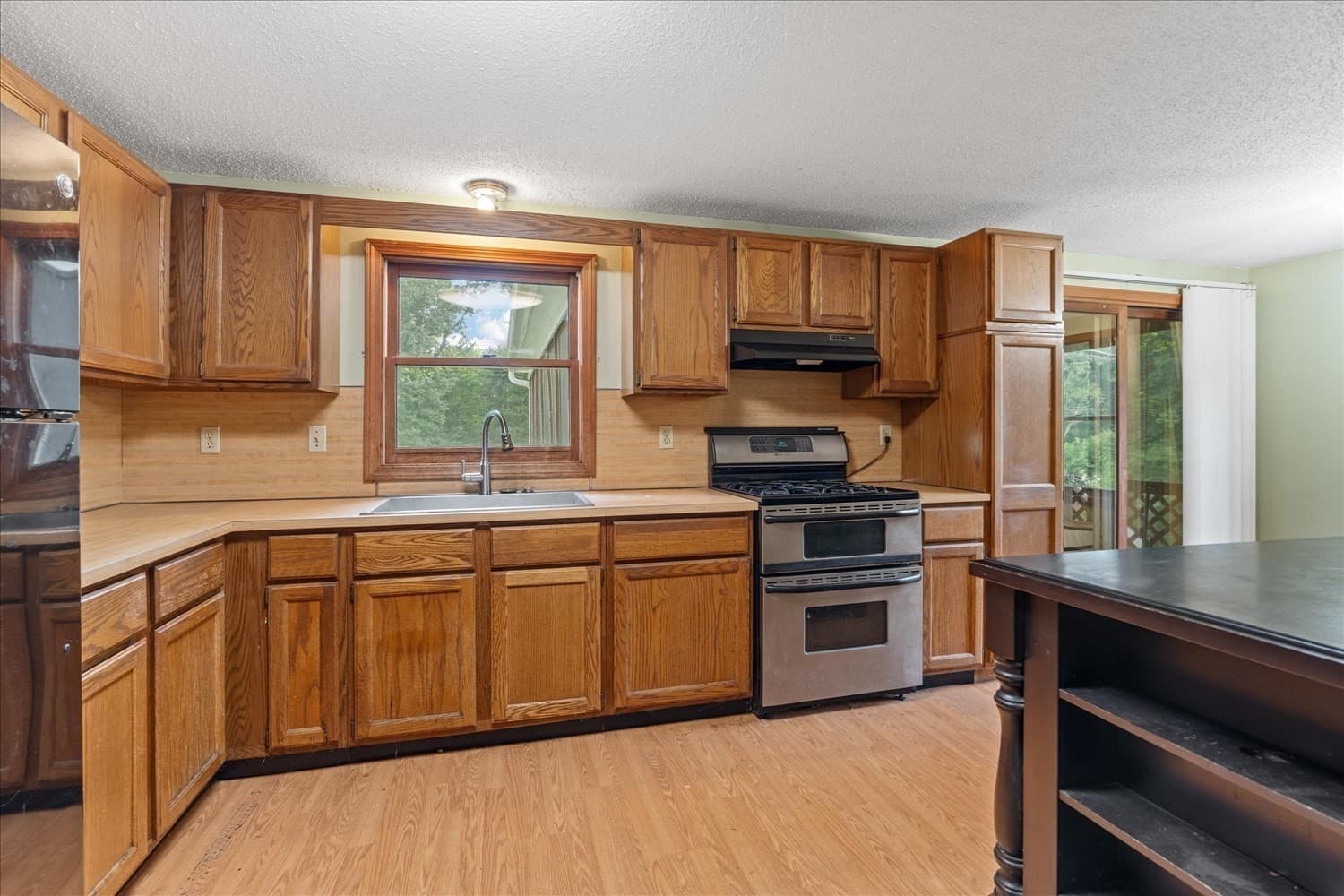 Single Family Residence at 141 Elm St., Blackstone MA 01504, Blackstone, photo 13 of 33