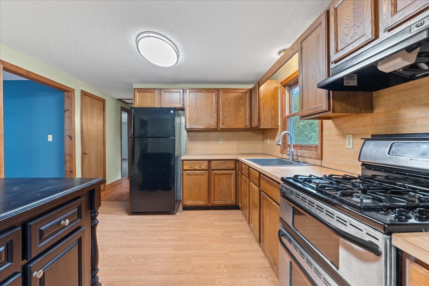 Single Family Residence at 141 Elm St., Blackstone MA 01504, Blackstone, photo 14 of 33