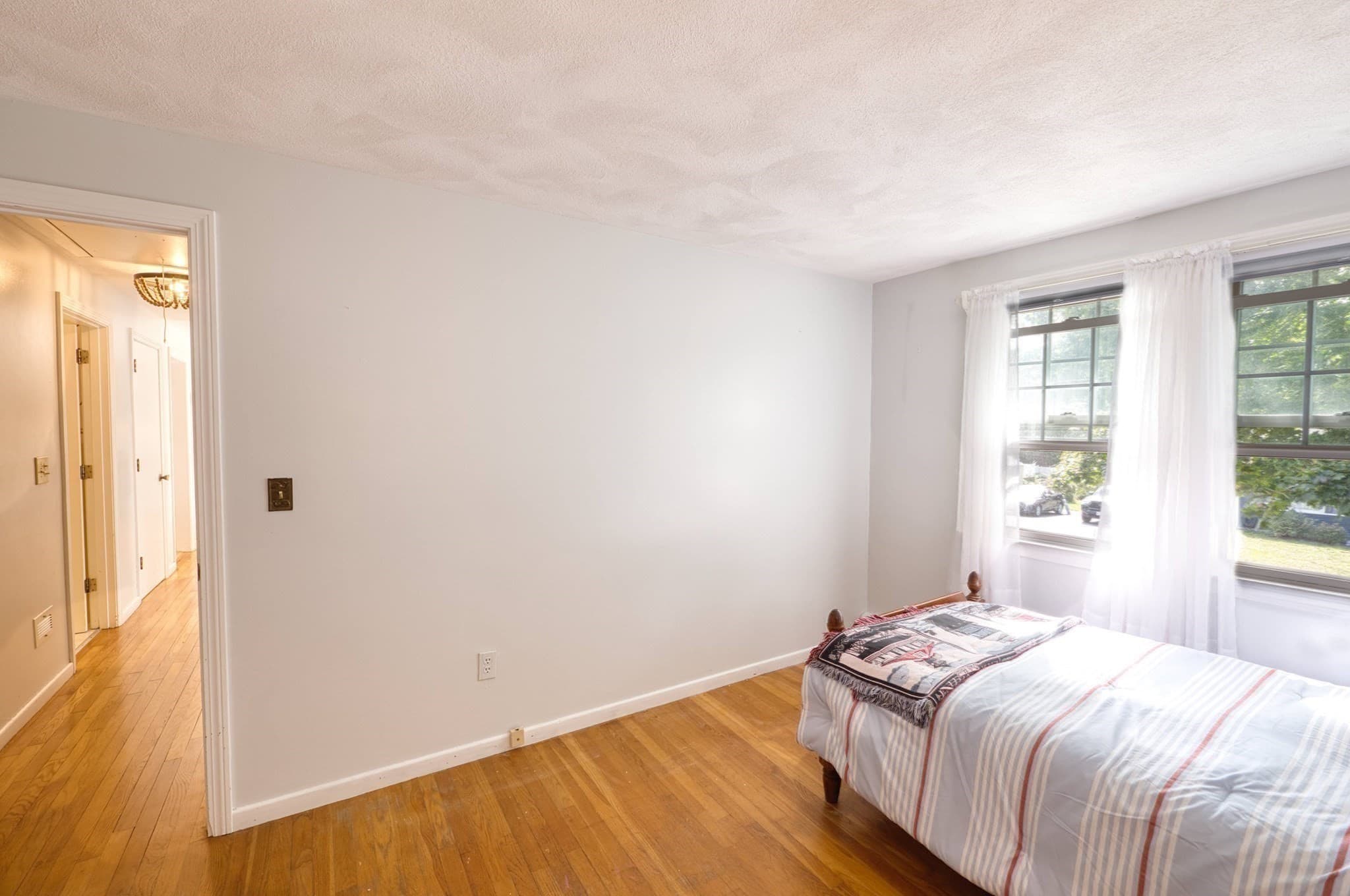 Single Family Residence at 3 Elizabeth Rd, Bourne MA 02559, Bourne, photo 25 of 36