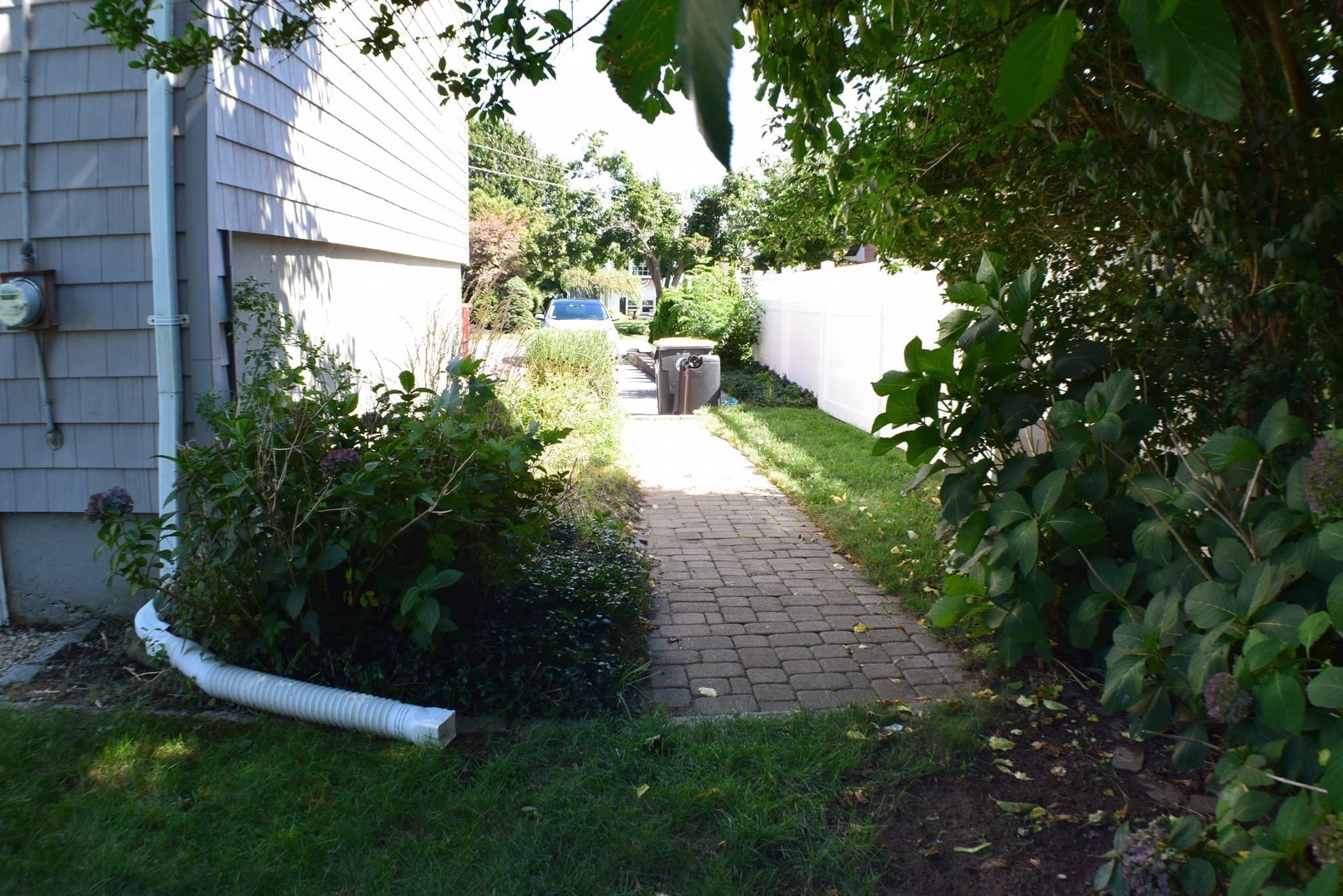 Single Family Residence at 109 Homer Dr, Somerset MA 02726, Somerset, photo 29 of 33