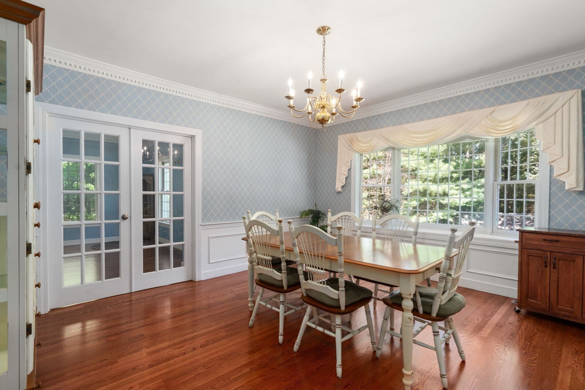 Single Family Residence at 2 Sanger Cir, Dover MA 02030, Dover, photo 12 of 40