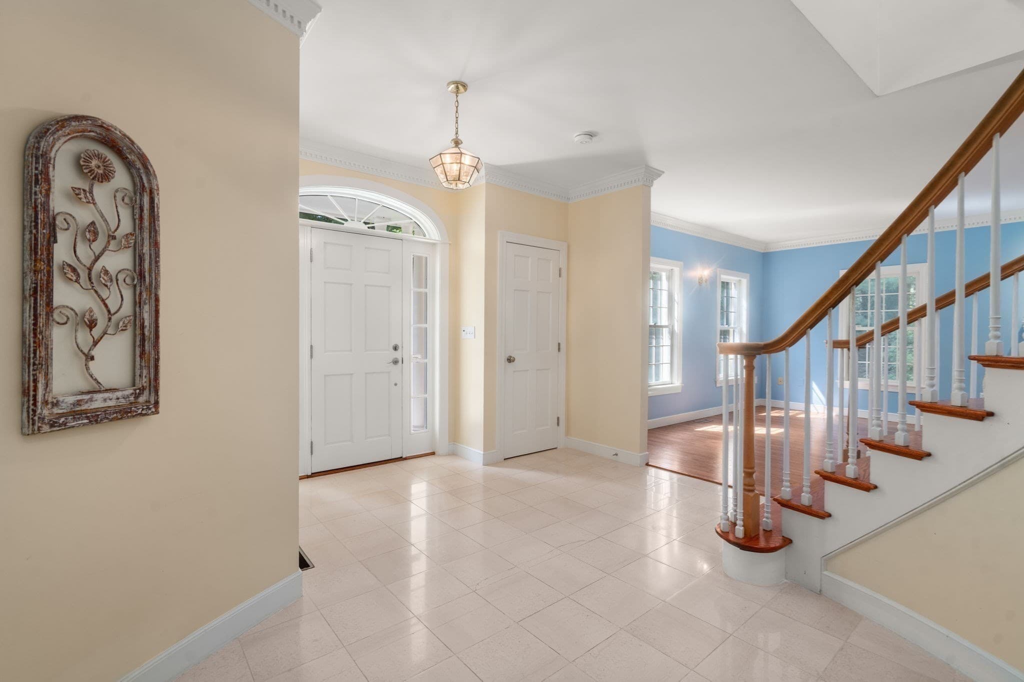 Single Family Residence at 2 Sanger Cir, Dover MA 02030, Dover, photo 5 of 40