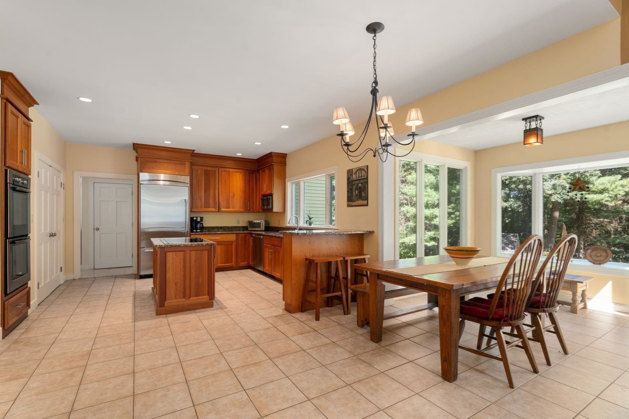 Single Family Residence at 2 Sanger Cir, Dover MA 02030, Dover, photo 9 of 40