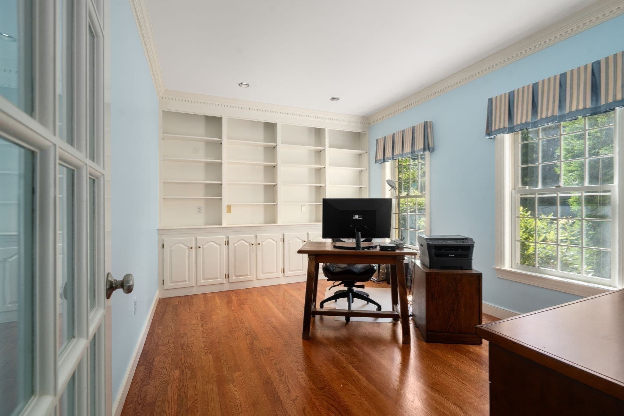 Single Family Residence at 2 Sanger Cir, Dover MA 02030, Dover, photo 15 of 40
