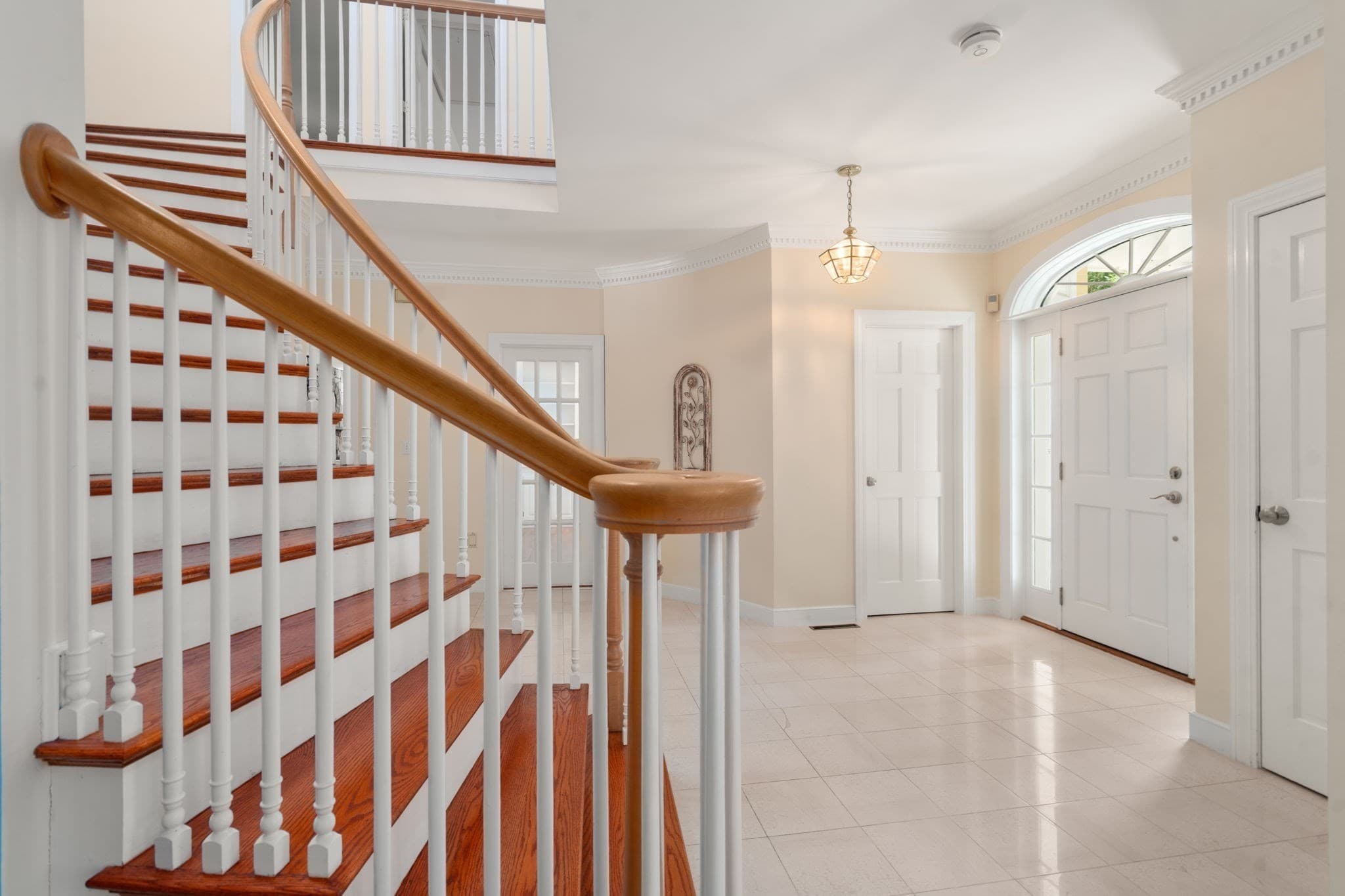 Single Family Residence at 2 Sanger Cir, Dover MA 02030, Dover, photo 4 of 40