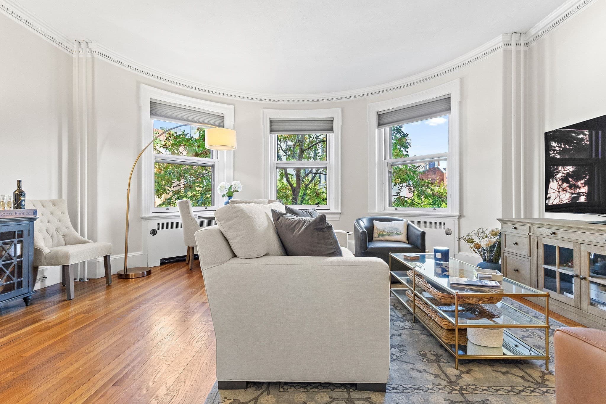 Condominium at 405 Commonwealth Ave # 8, Boston MA 02215, photo 19 of 27