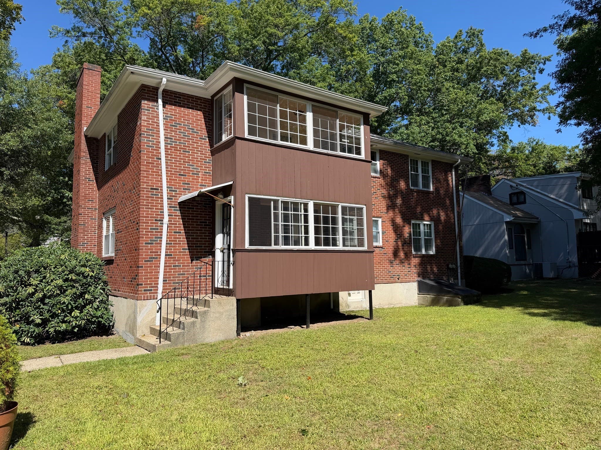 Multi Family at 740-742 Vfw Parkway, Boston MA 02132, Boston, photo 5 of 33