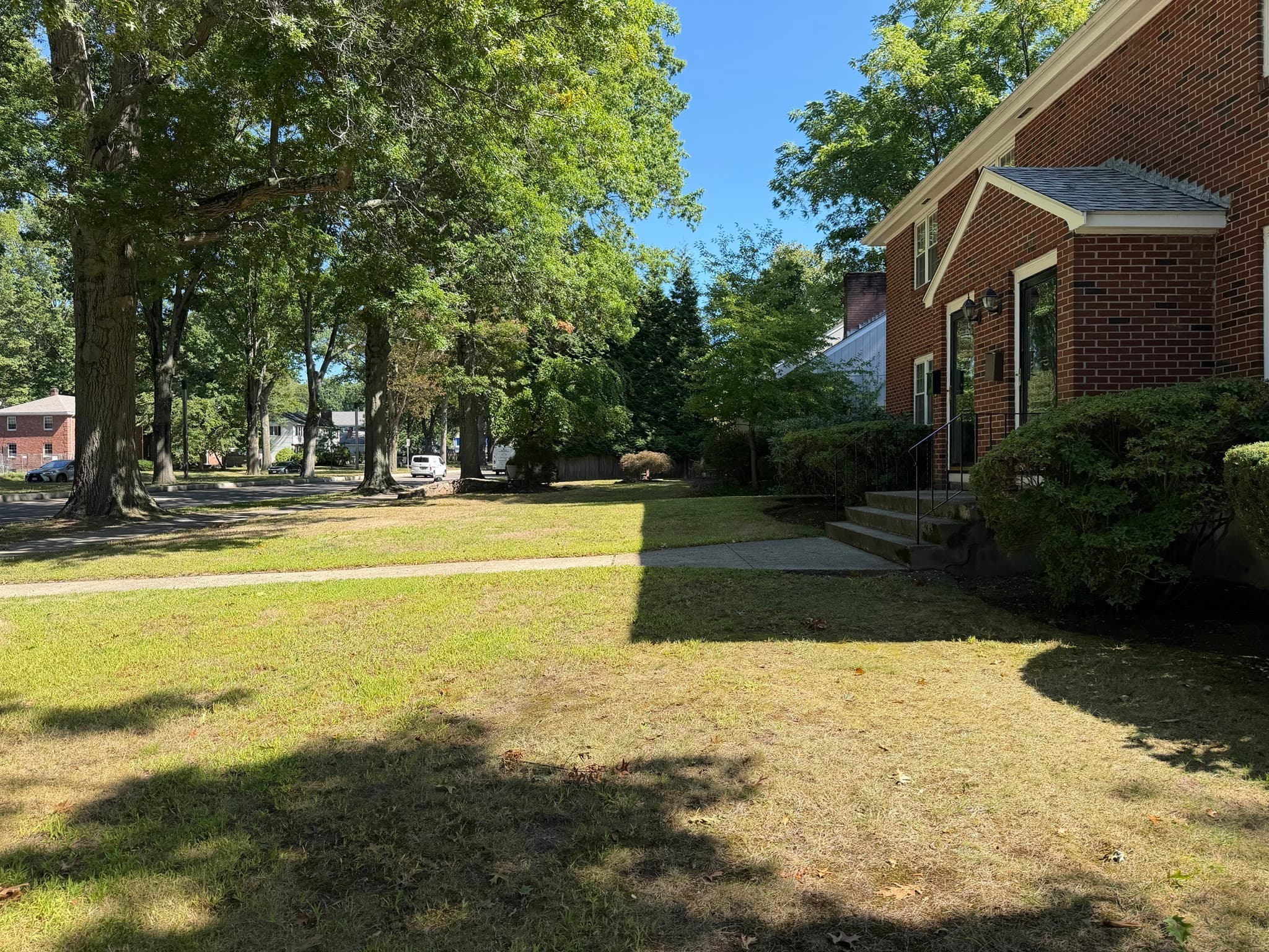 Multi Family at 740-742 Vfw Parkway, Boston MA 02132, Boston, photo 4 of 33
