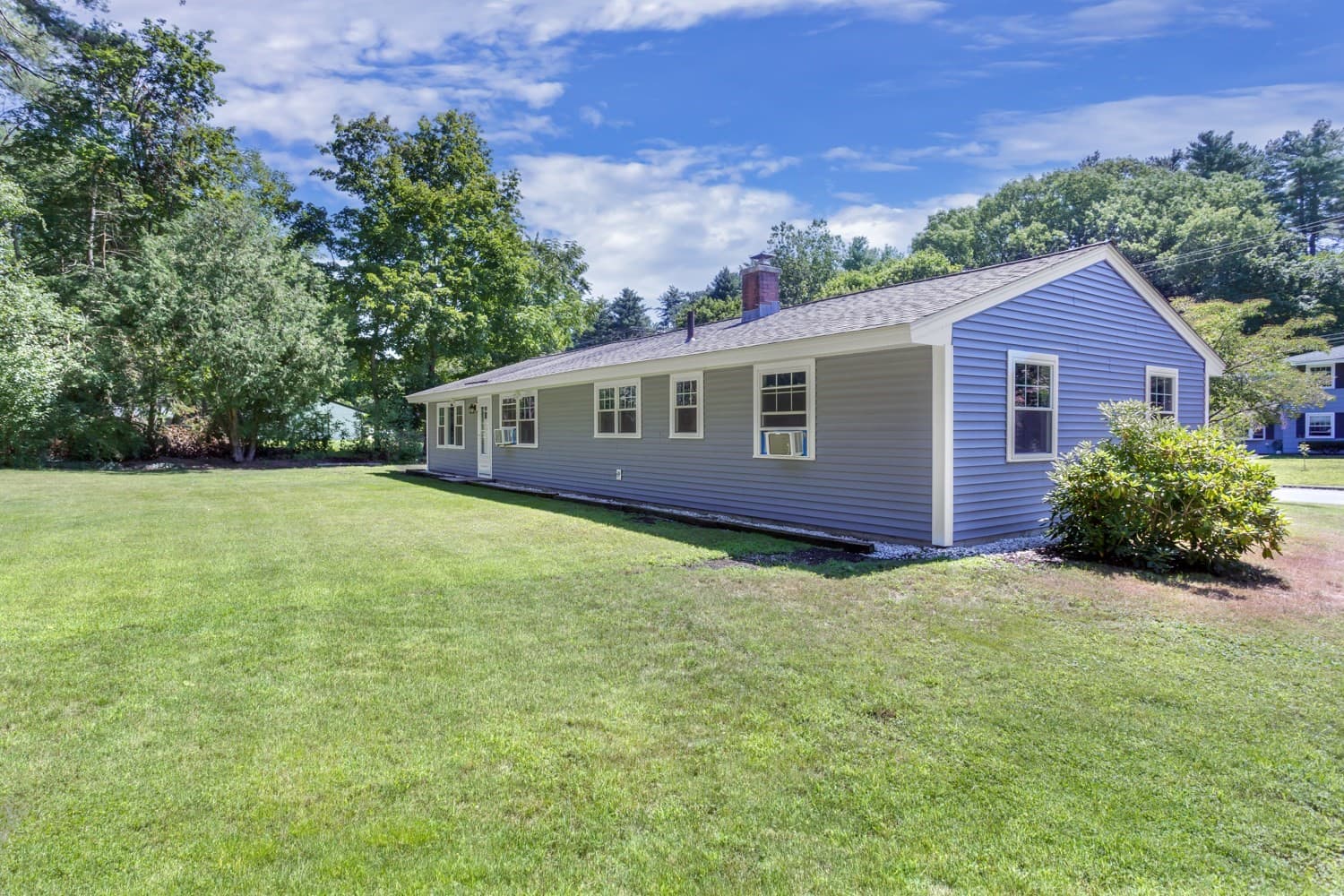 Single Family Residence at 12 Terri Rd, Framingham MA 01701, Framingham, photo 4 of 36