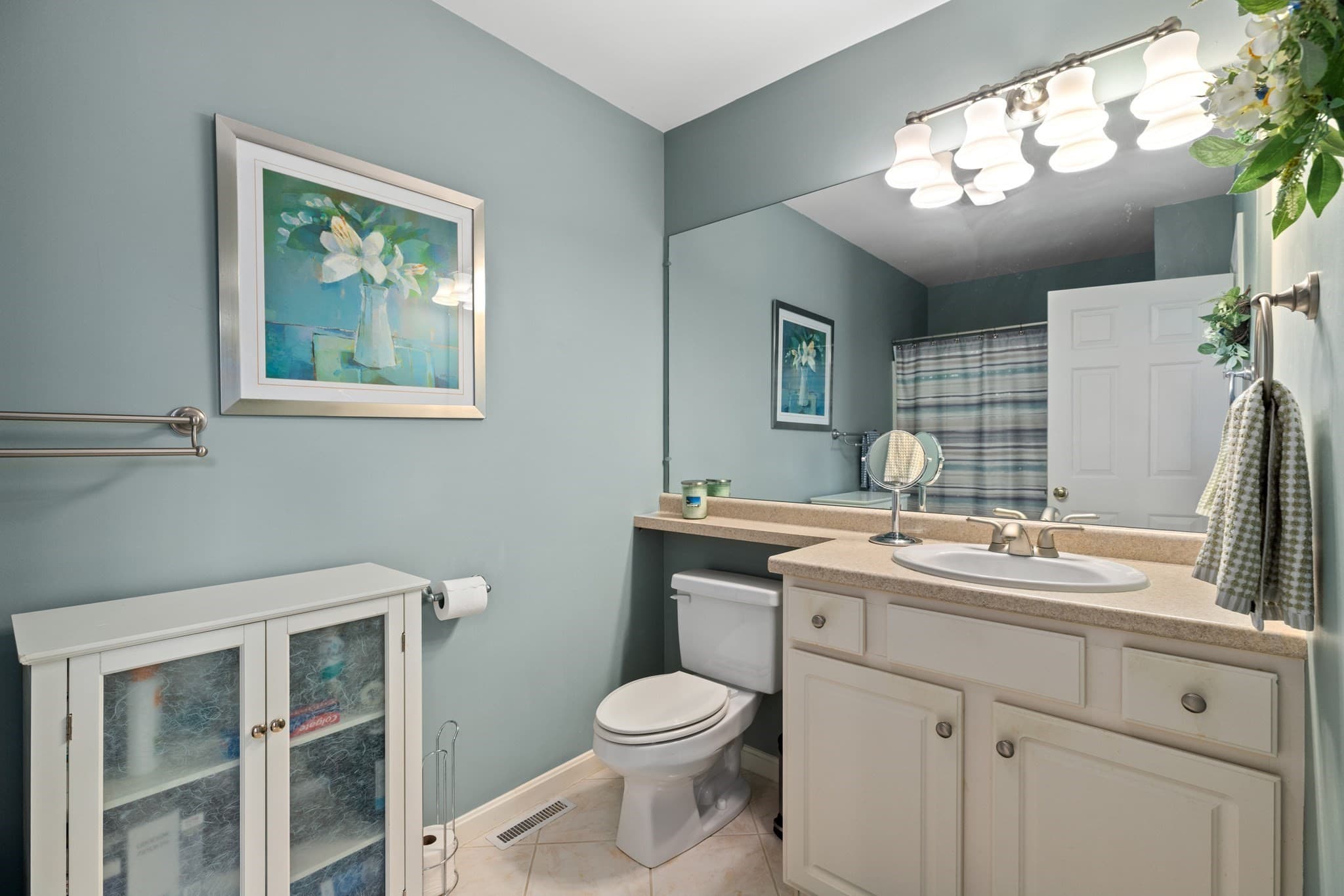 Condominium at 7 Dornoch Cir # 7, Chelmsford MA 01863, Chelmsford, photo 14 of 31