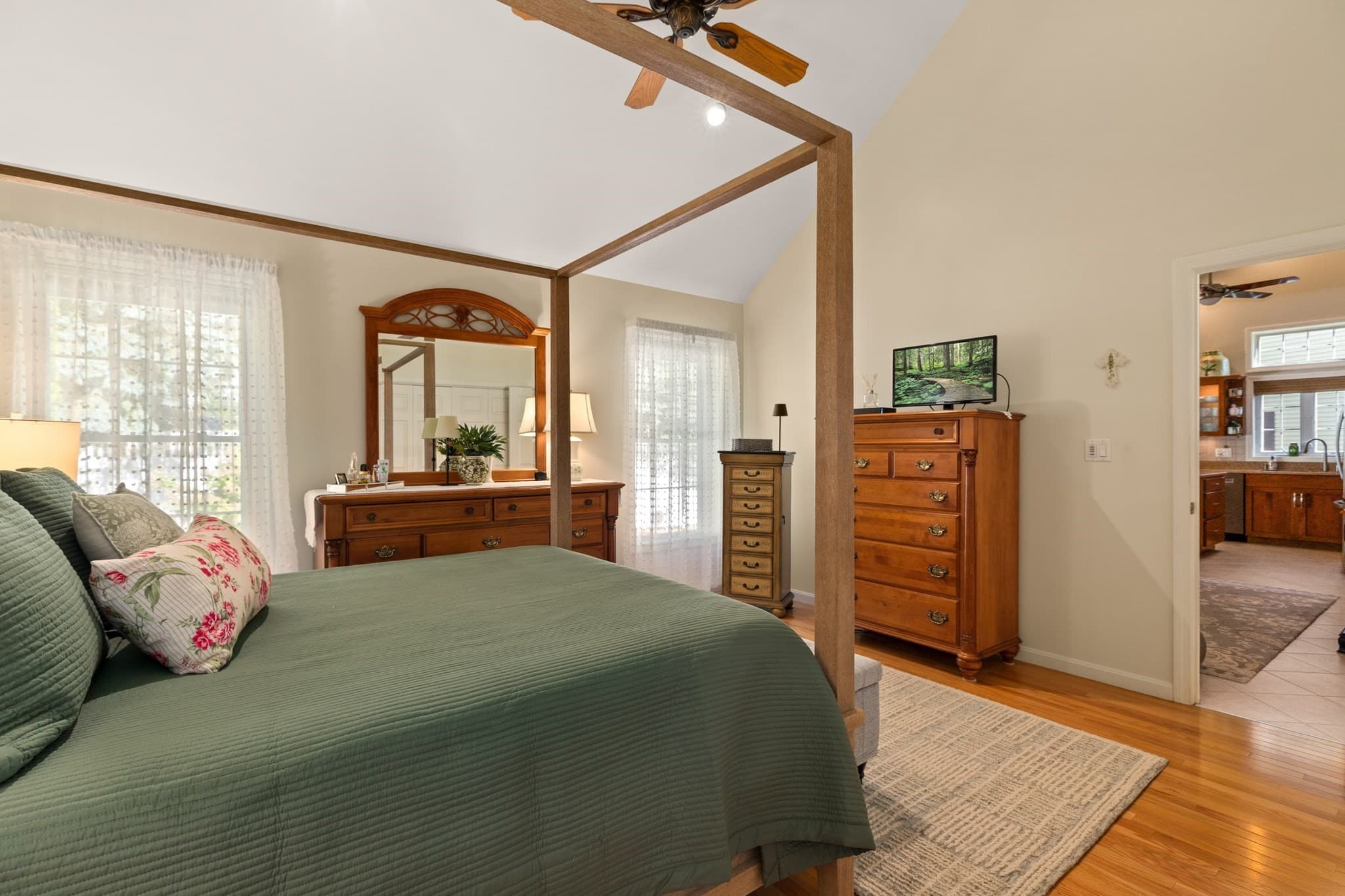 Condominium at 7 Dornoch Cir # 7, Chelmsford MA 01863, Chelmsford, photo 21 of 31