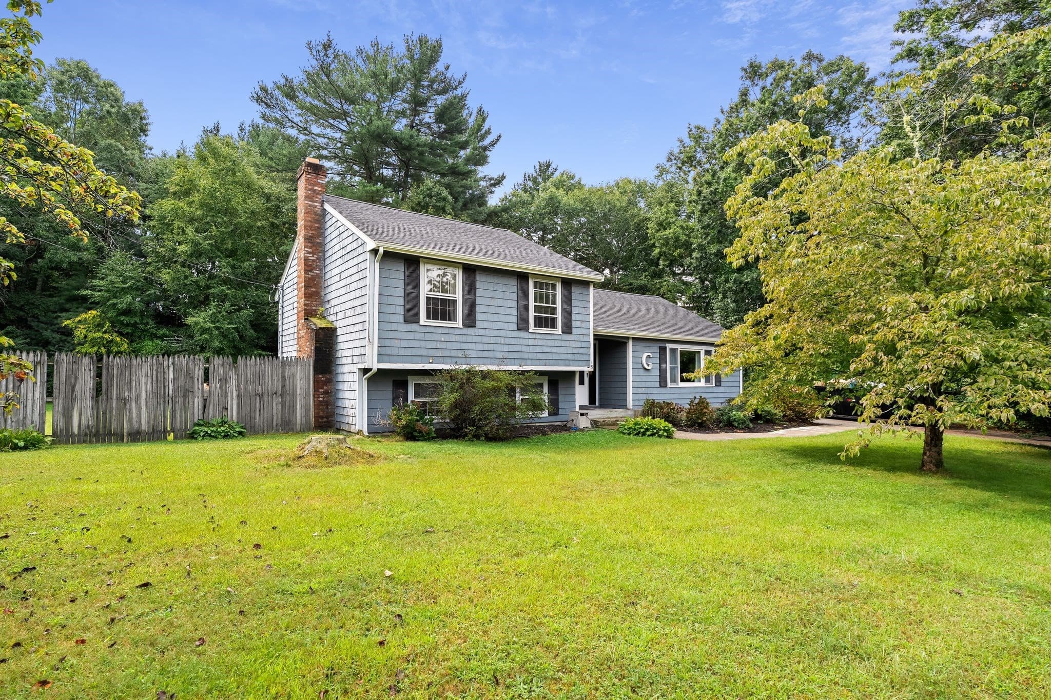 Single Family Residence at 15 Liane Way, Pembroke MA 02359, Pembroke, photo 3 of 41